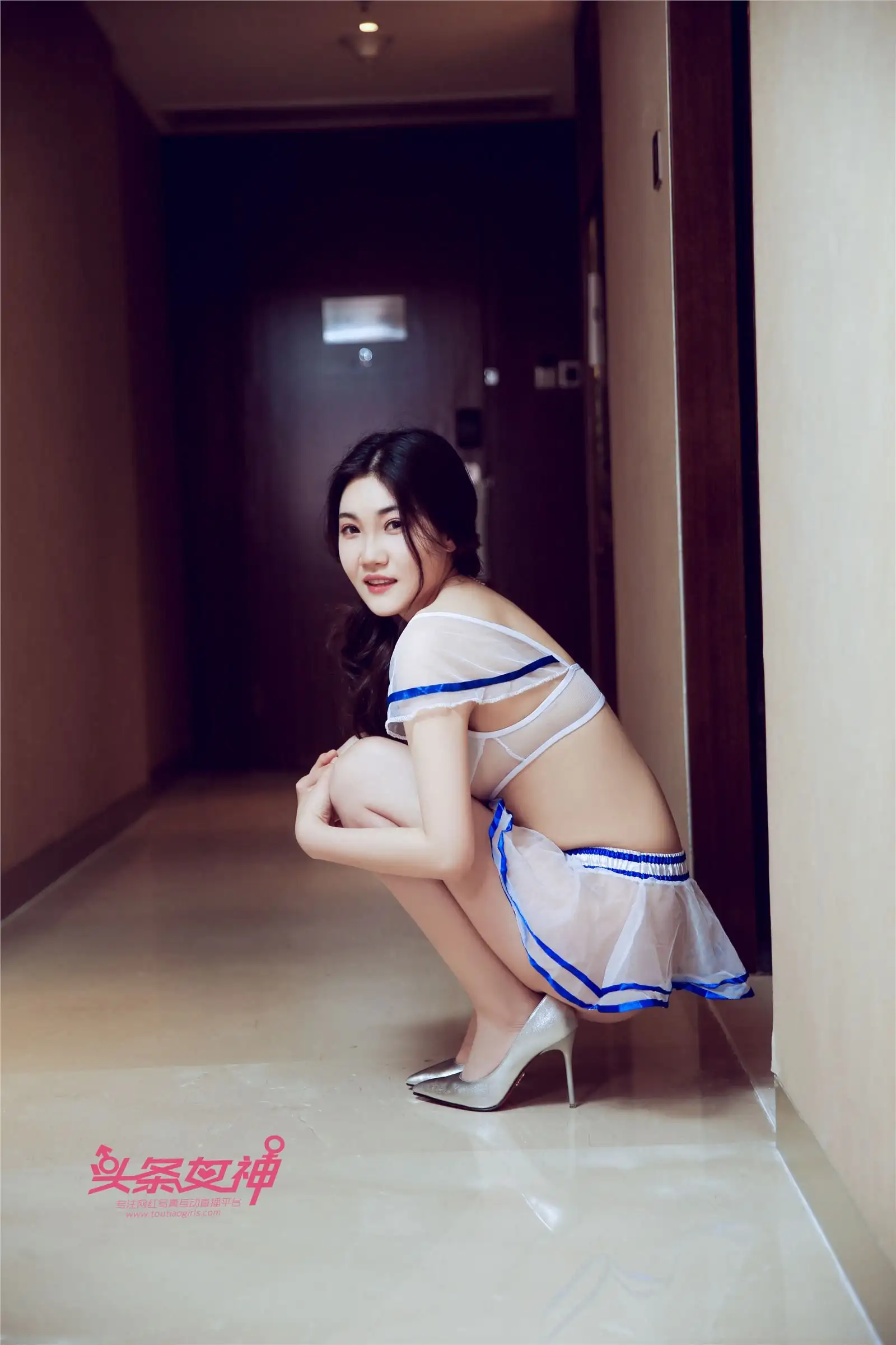 [Toutiaogirls] 2018.05.17 婉君选片迷情小女生