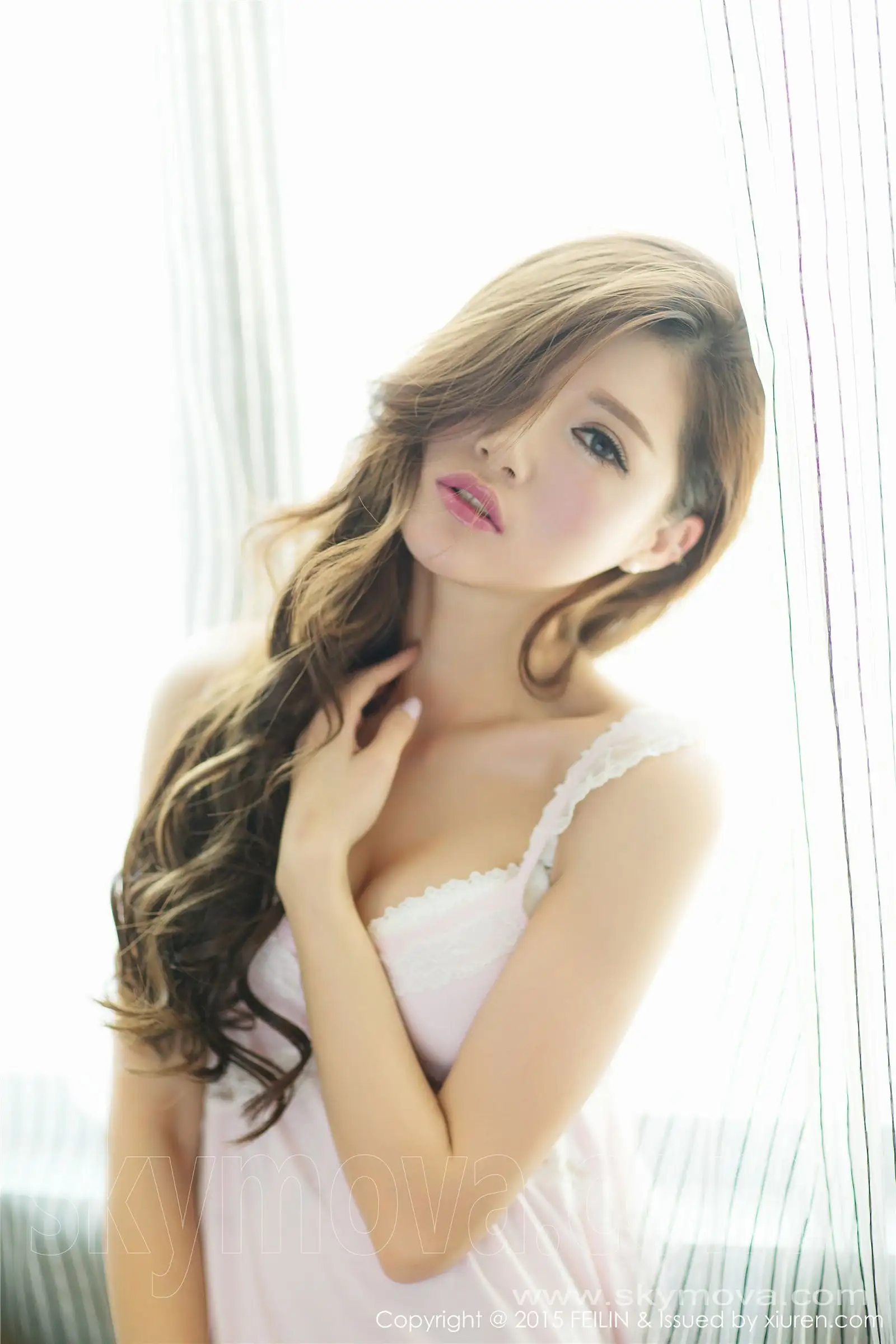 [嗲囡囡美女] 2015.07.27 VOL.001 奶茶-Emily