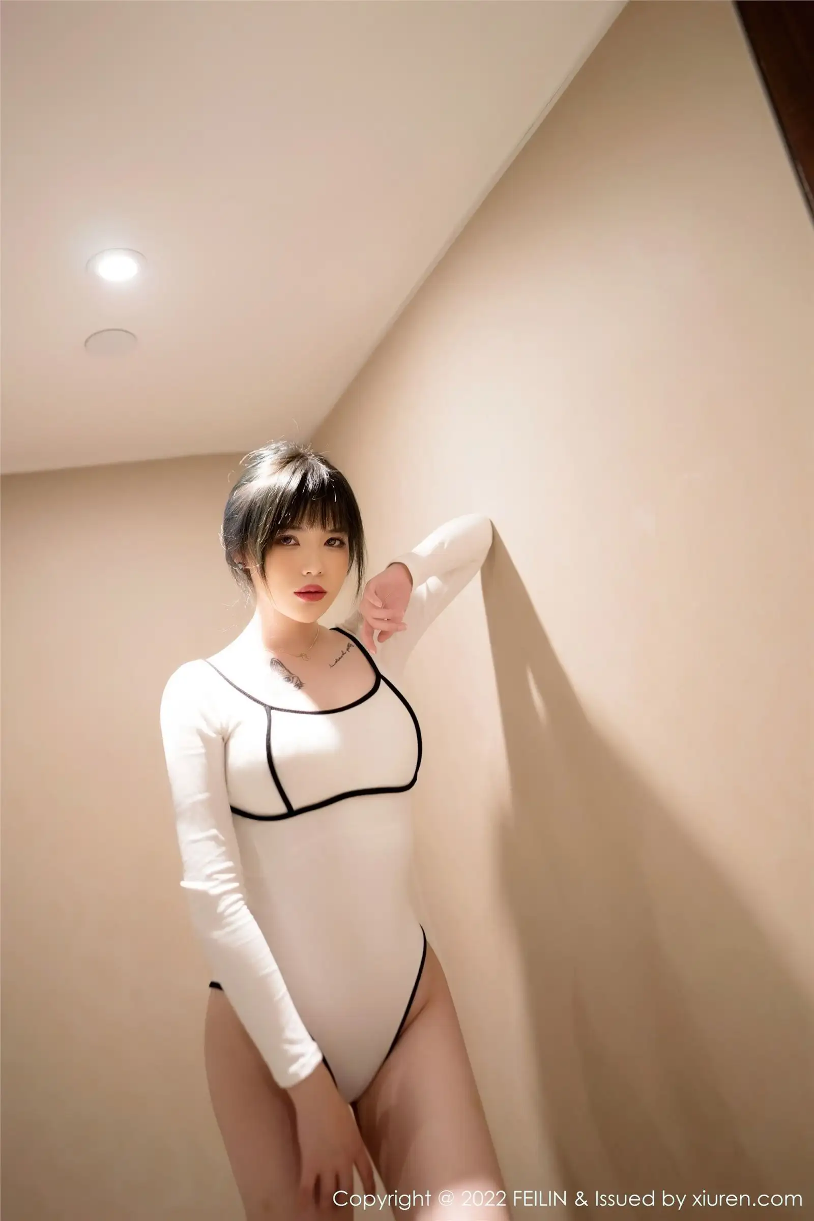 [FEILIN嗲囡囡] 2022.03.23 NO.436 Arude薇薇