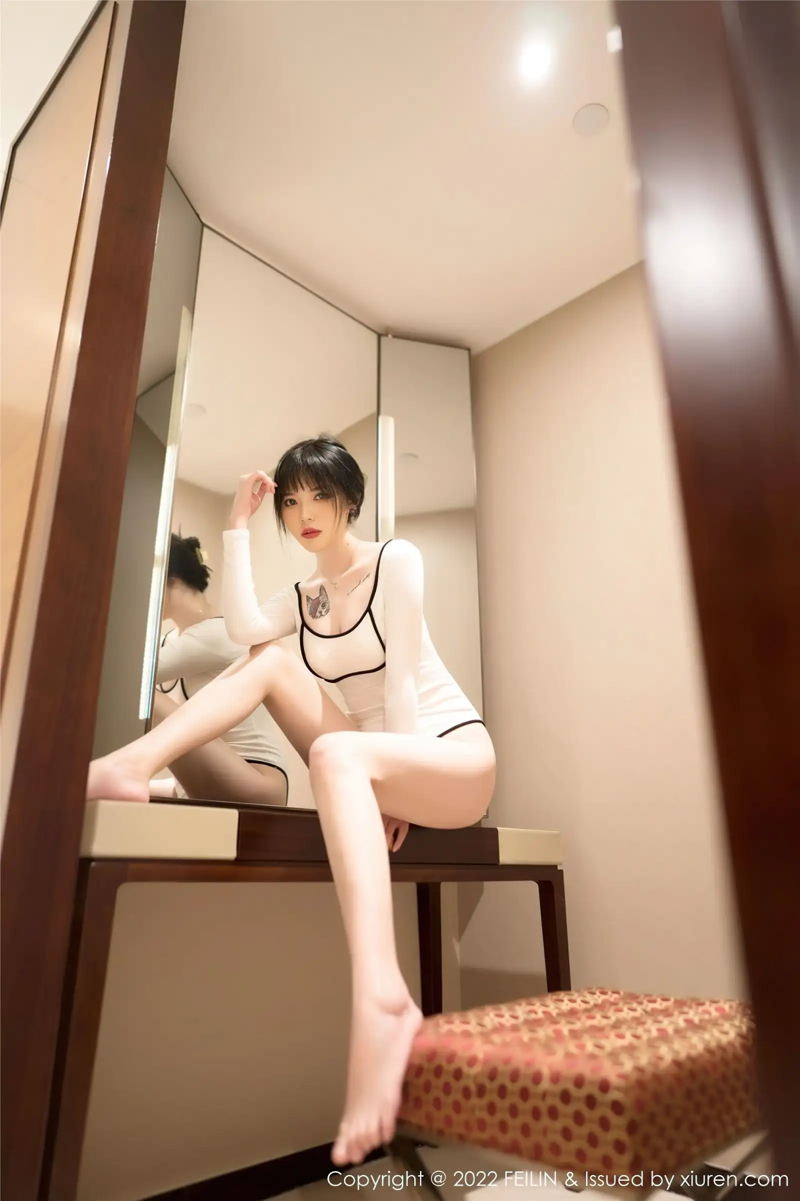 [FEILIN嗲囡囡] 2022.03.23 NO.436 Arude薇薇