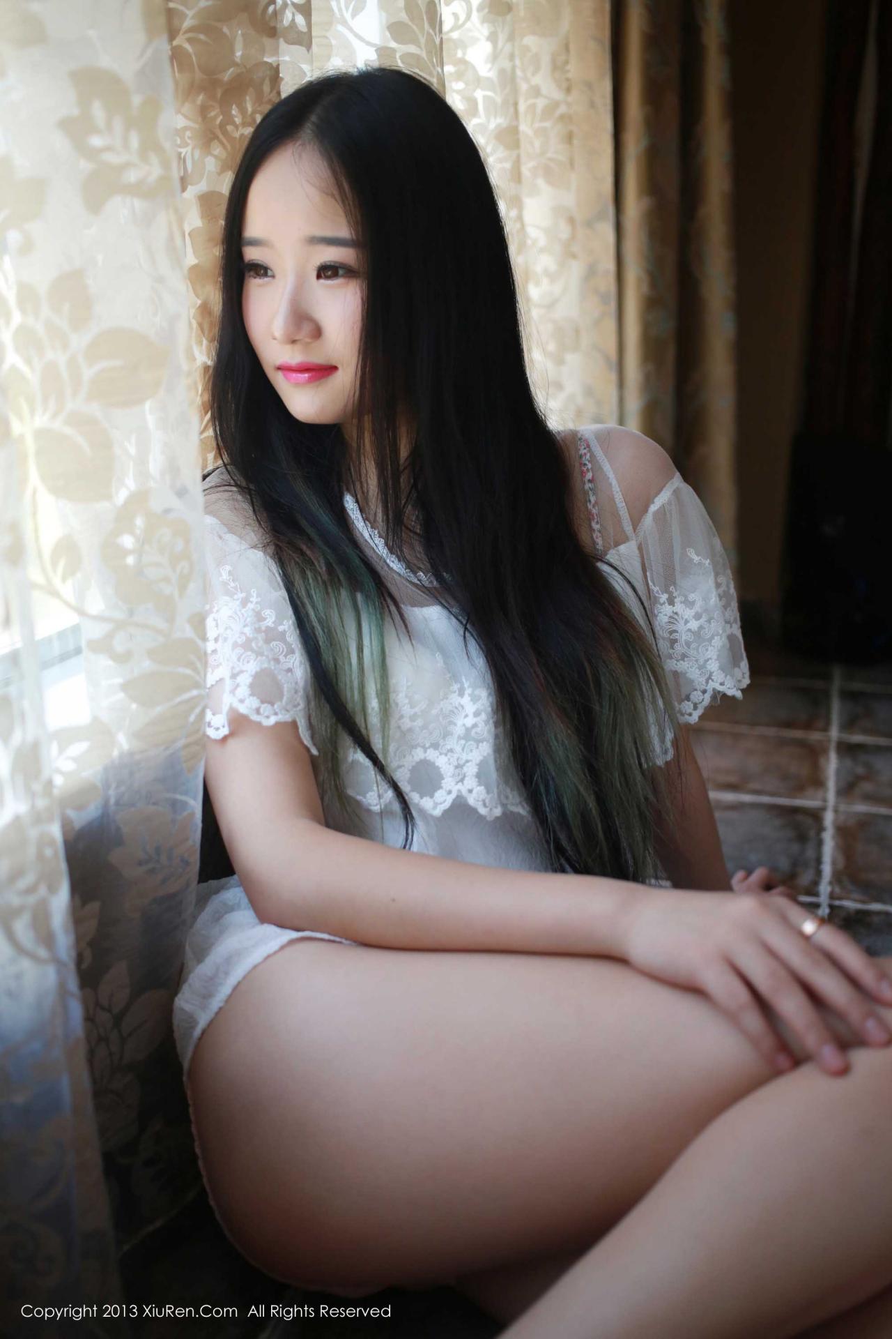 [XiuRen秀人网] 2013.09.10 No.008 胡琦Seven 私房