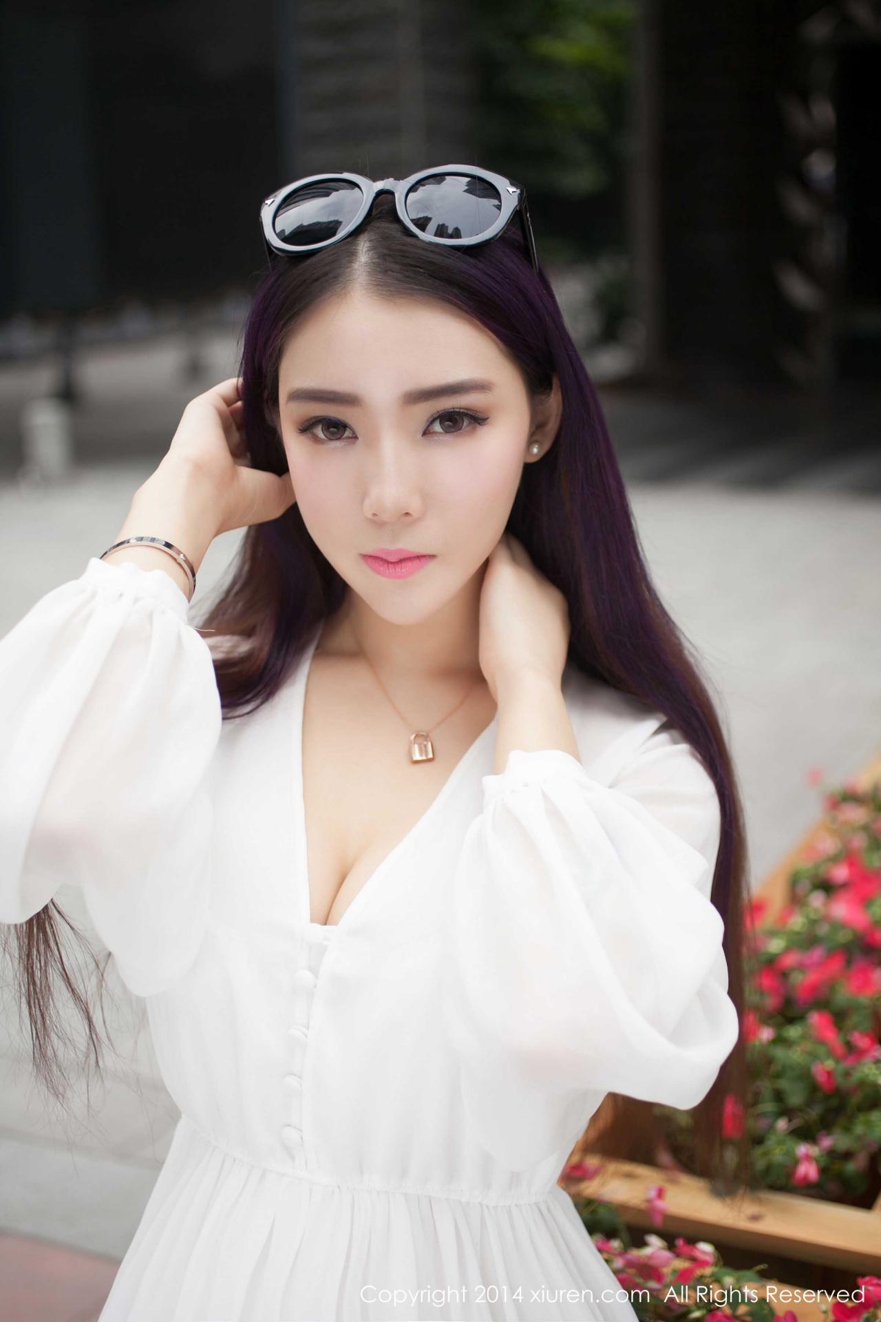 [XiuRen秀人网] 2014.04.29 No.131 梦娜Vanessa [58+1P178M]