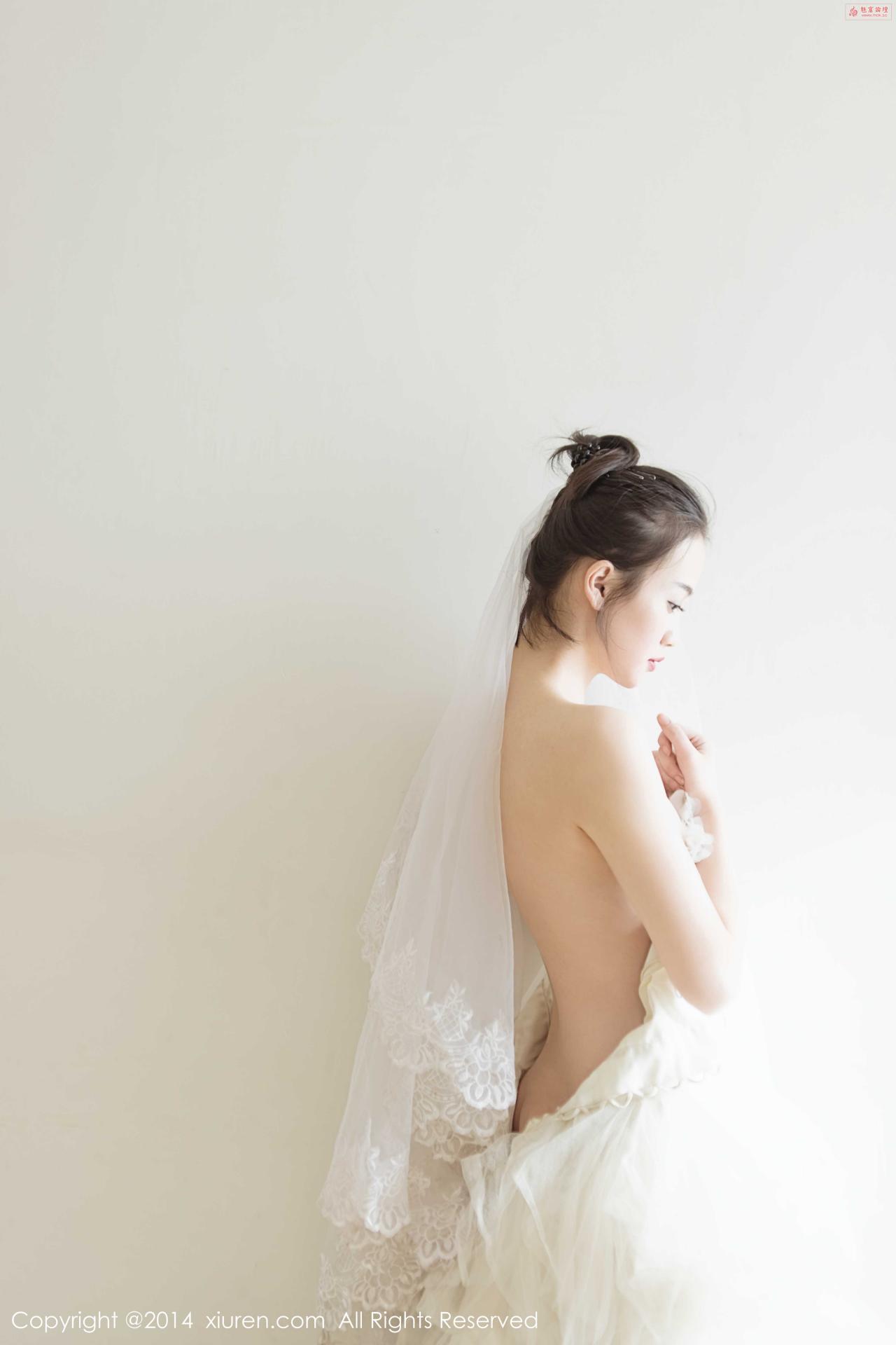 [XiuRen秀人网] 2014.09.12 No.213 MAGIC [8P-62MB]