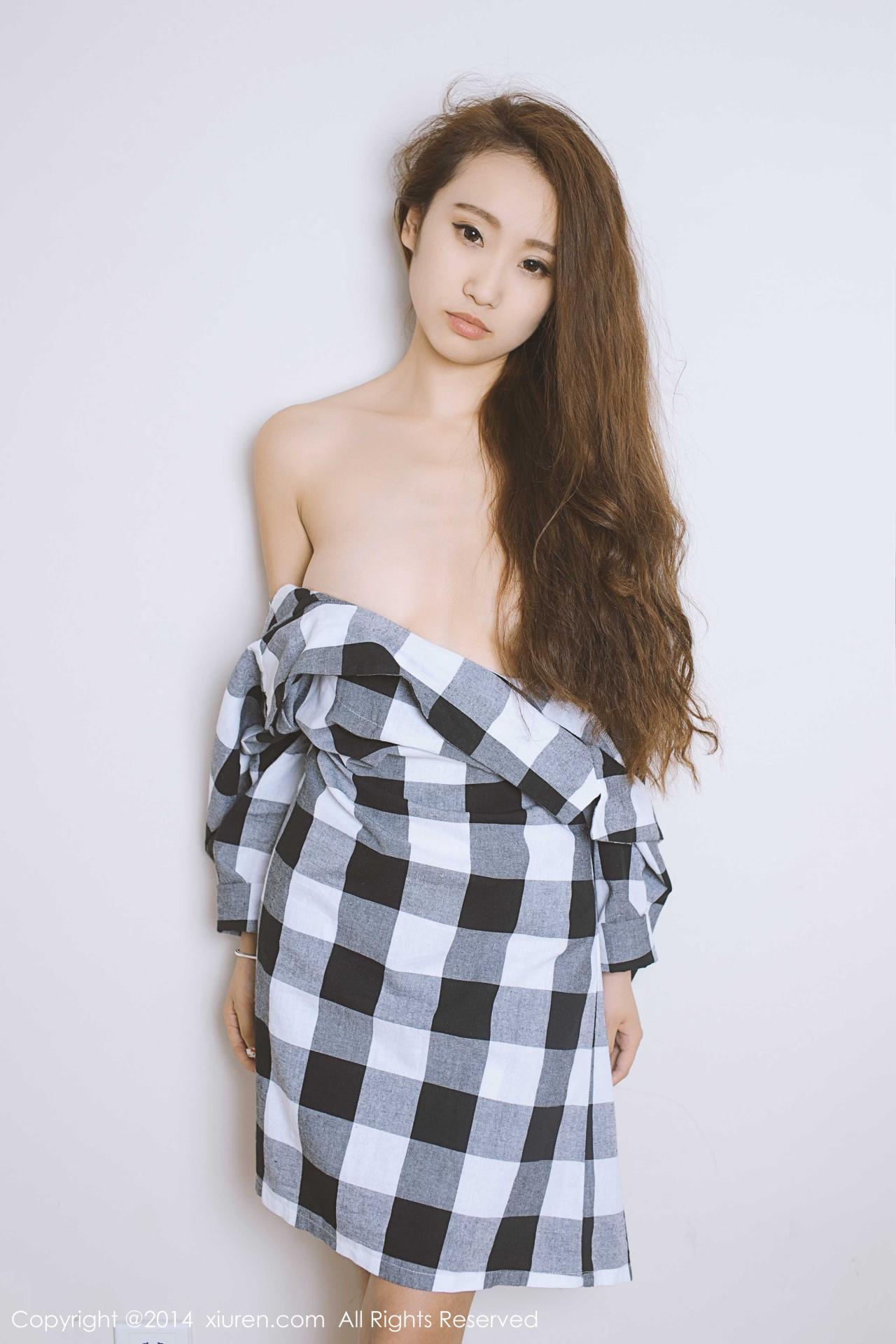 [XiuRen秀人网] 2014.11.04 No.233 KOKO可可 [50+1P236M]