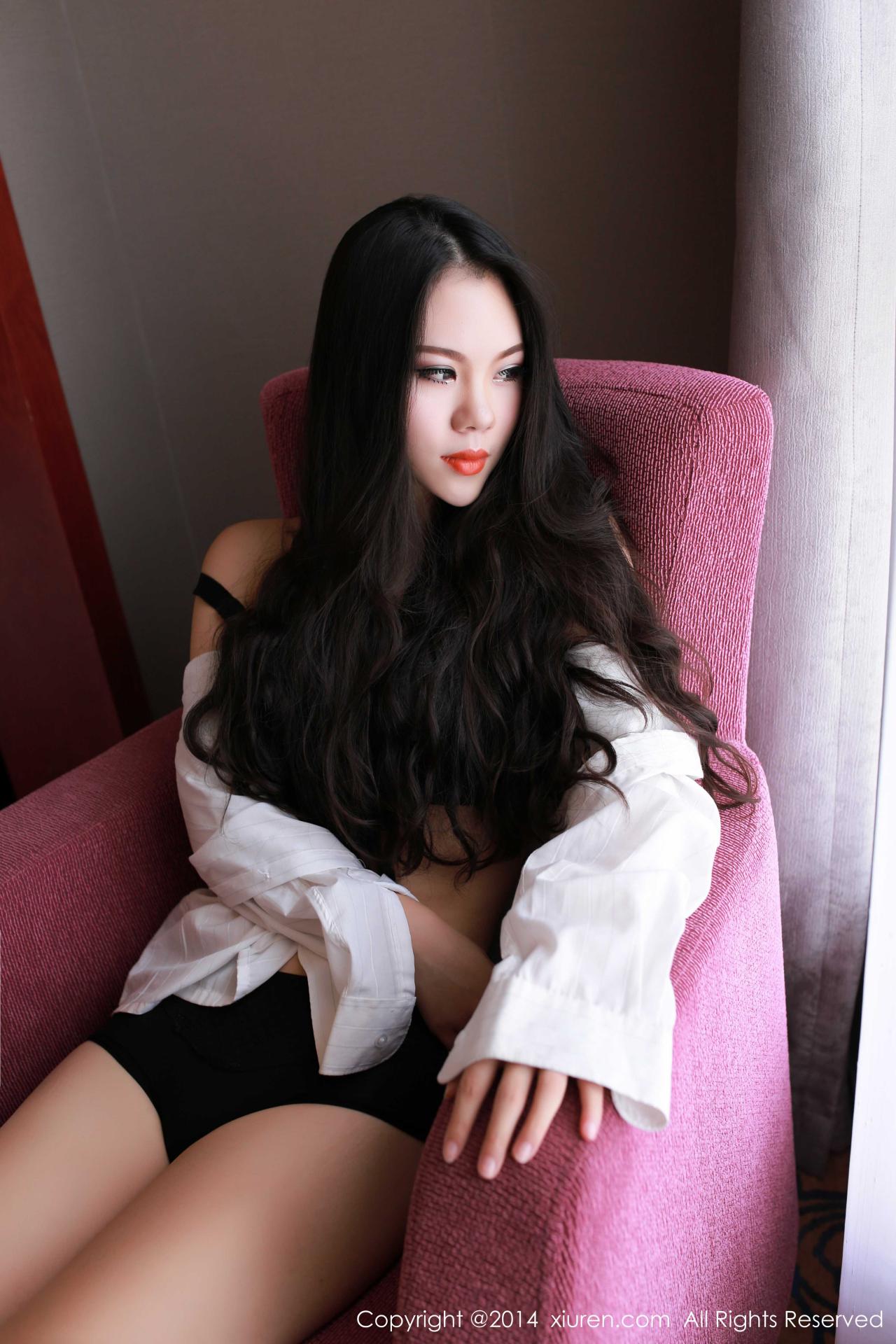 [XiuRen秀人网] 2014.11.07 No.235 米尔Dear [72P 285MB]