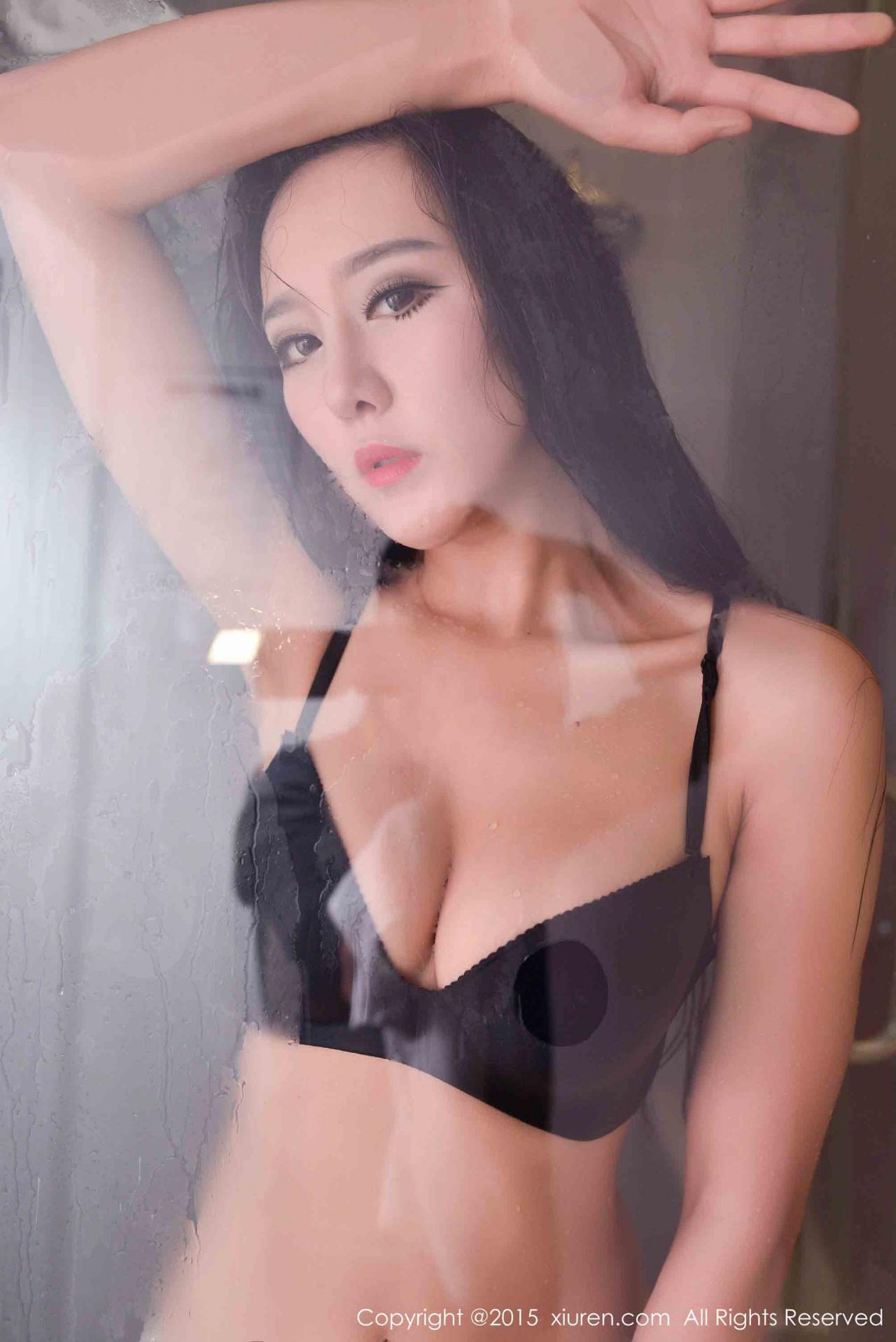 [XiuRen秀人网] 2015.01.15 No.281 猪圈圈Kele [60P113MB]