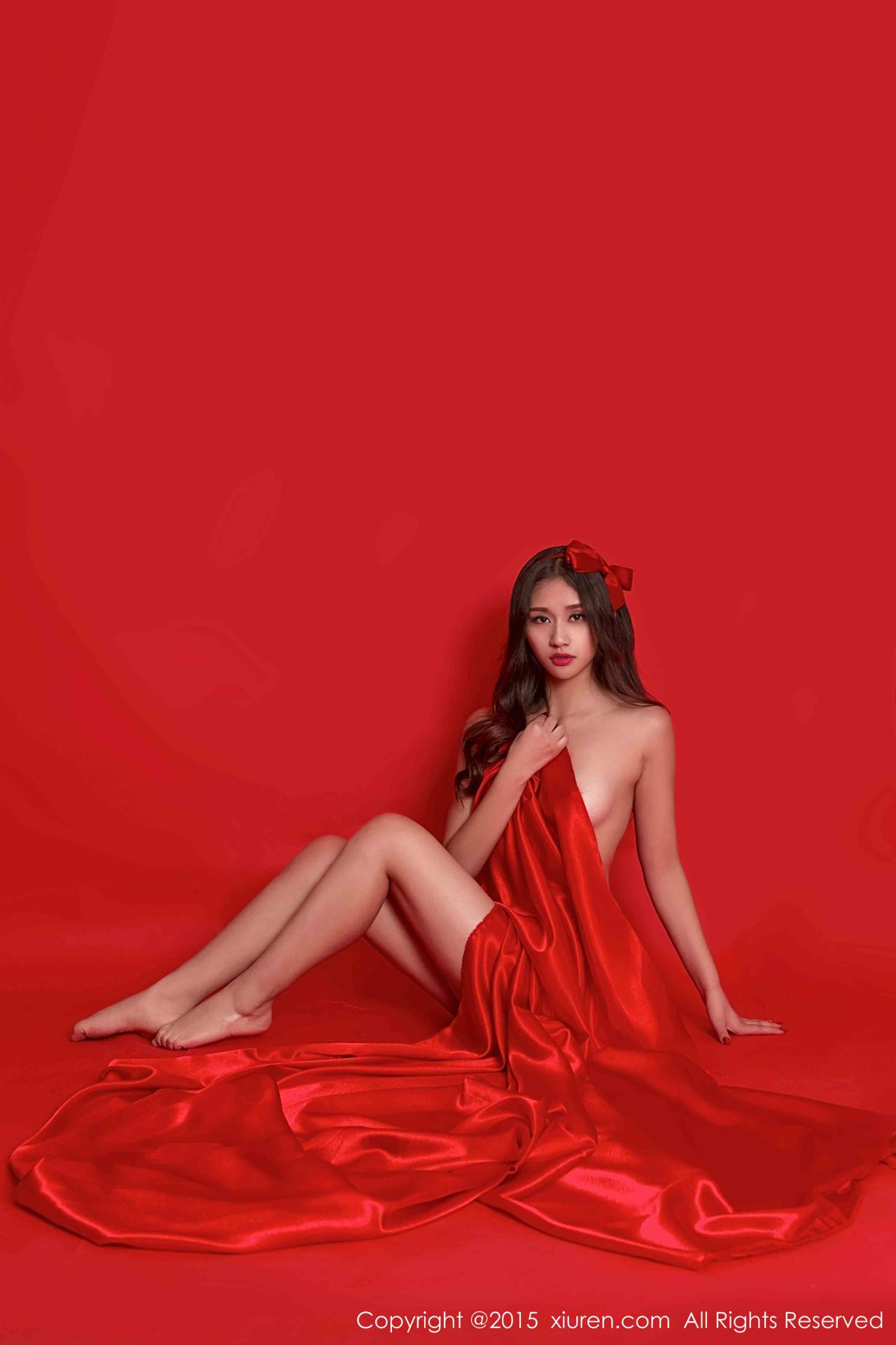 [XiuRen秀人网] 2015.01.25 No.283 史雨姐姐 [95P233MB]