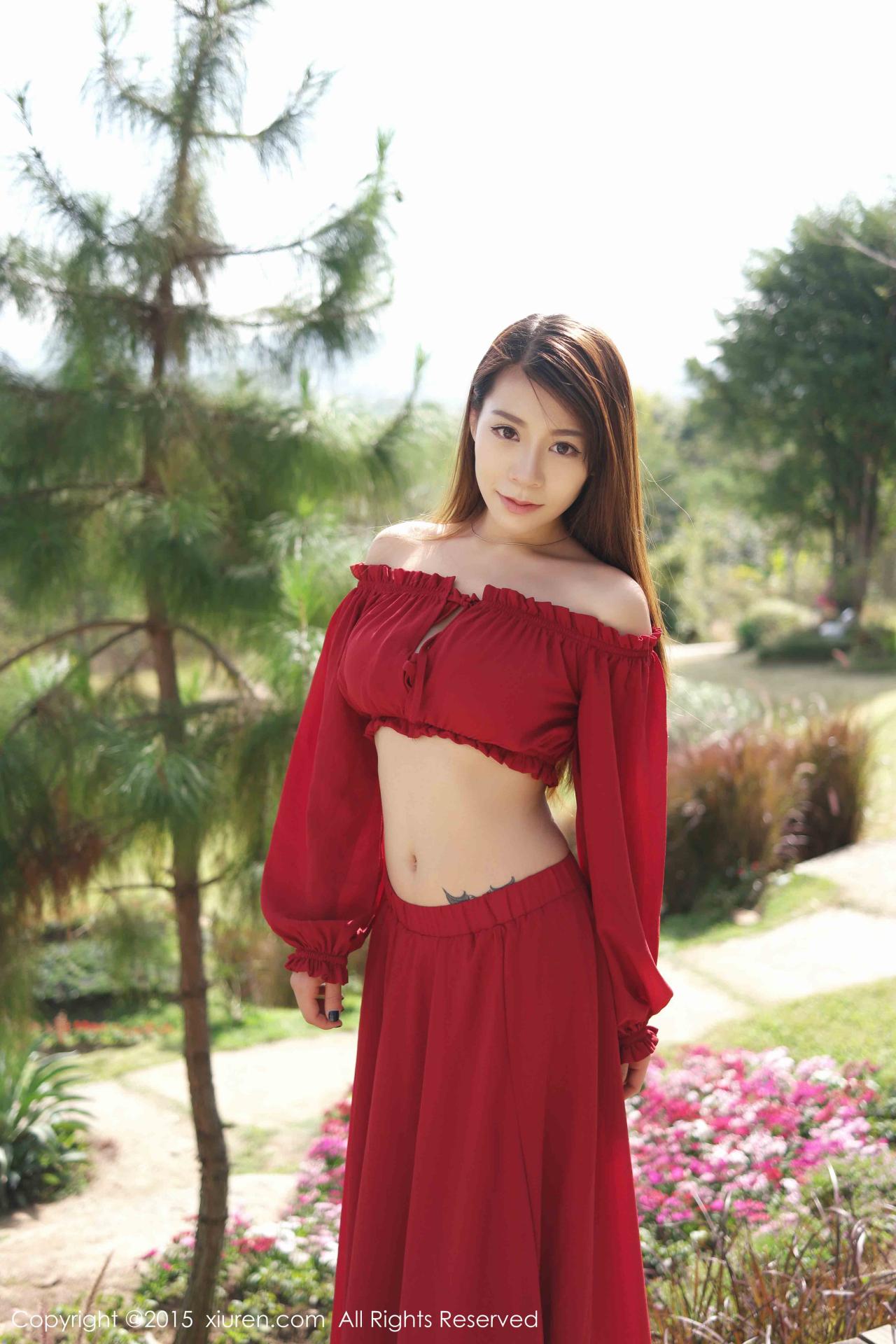 [XiuRen秀人网] 2015.03.04 No.303 vetiver嘉宝贝儿 [49P 195MB]