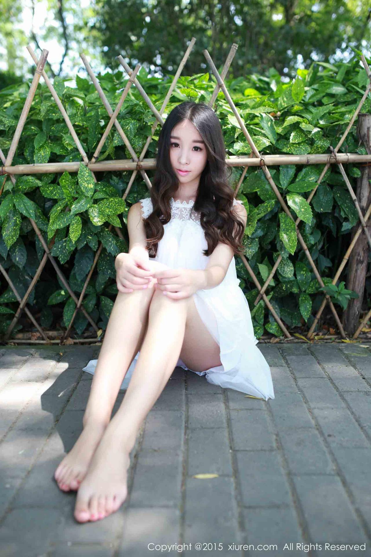 [XiuRen秀人网] 2015.08.05 No.371 梓萱Crystal[45+1P82M]