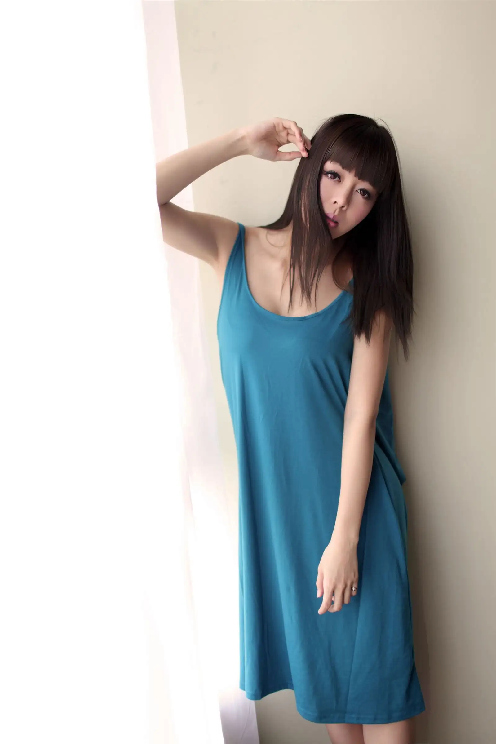 [秀人XIUREN] 2013.09.05 NO.001 Viki