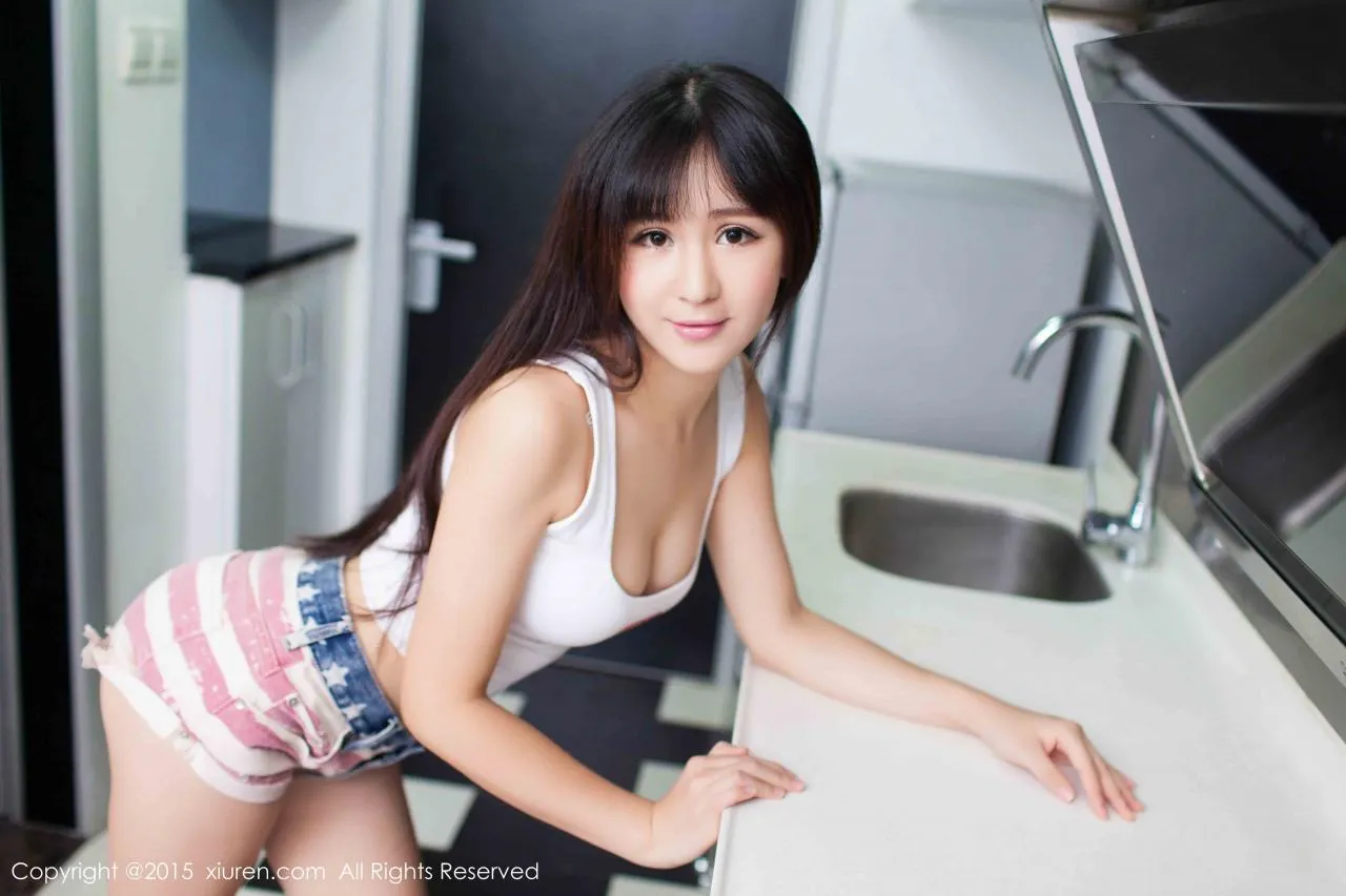 [XiuRen秀人网] 2015.10.12 No.405 唐雨辰TYC [66+1P-244M]