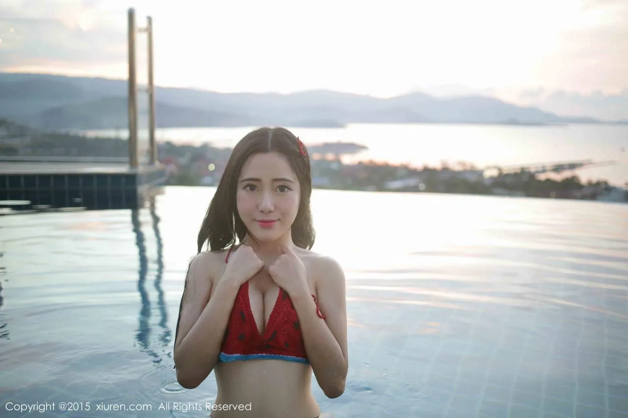 [XiuRen秀人网] 2015.12.23 No.445 兜豆靓 [55+1P140M]