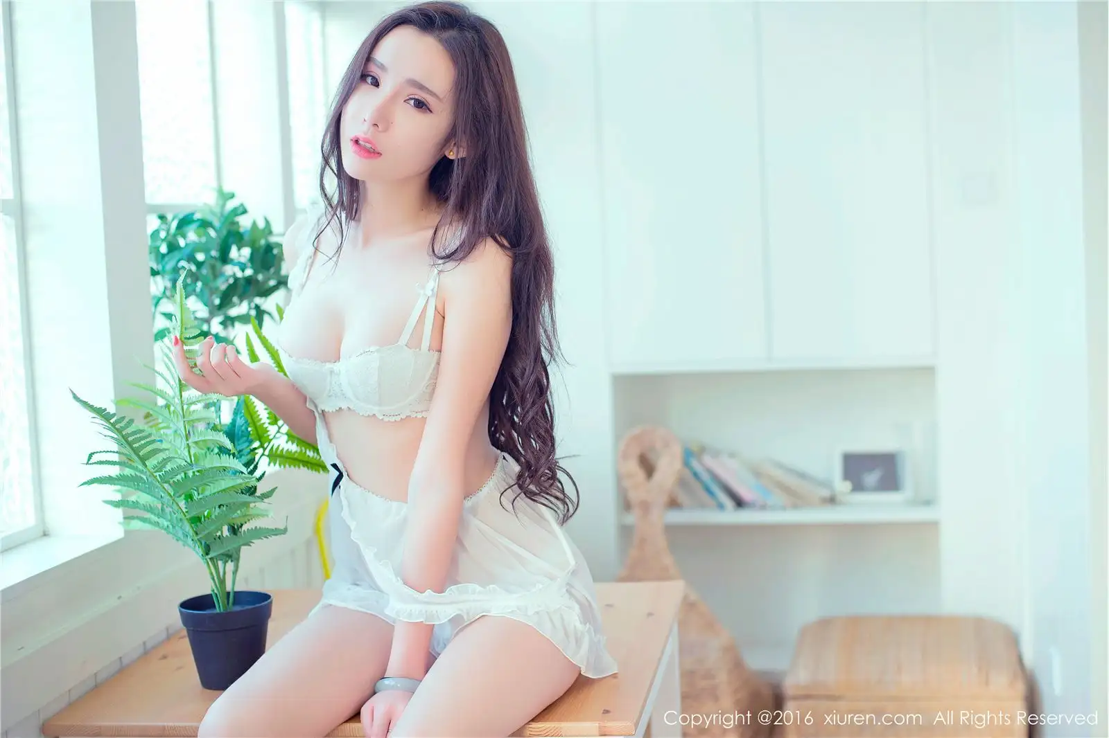 [秀人XIUREN] 2016.12.28 NO.669 萌琪琪Irene