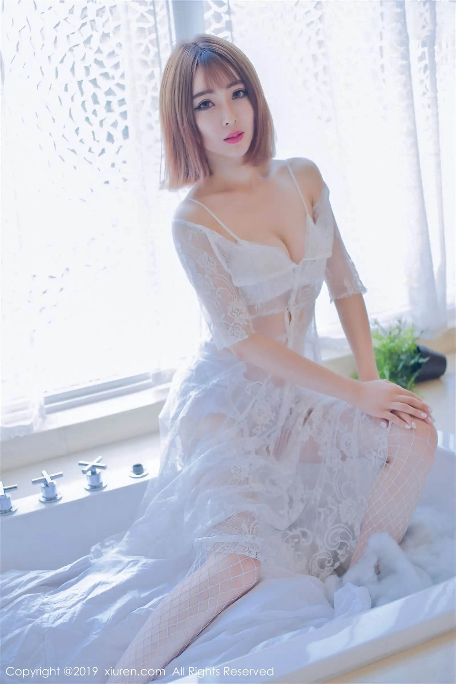 [XIUREN秀人网] 2019.04.19 NO.1406 凌萍儿