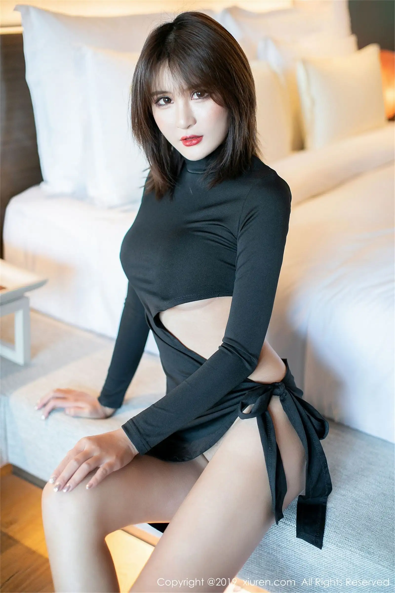 [XIUREN秀人网] 2019.05.08 No.1437 SOLO-尹菲