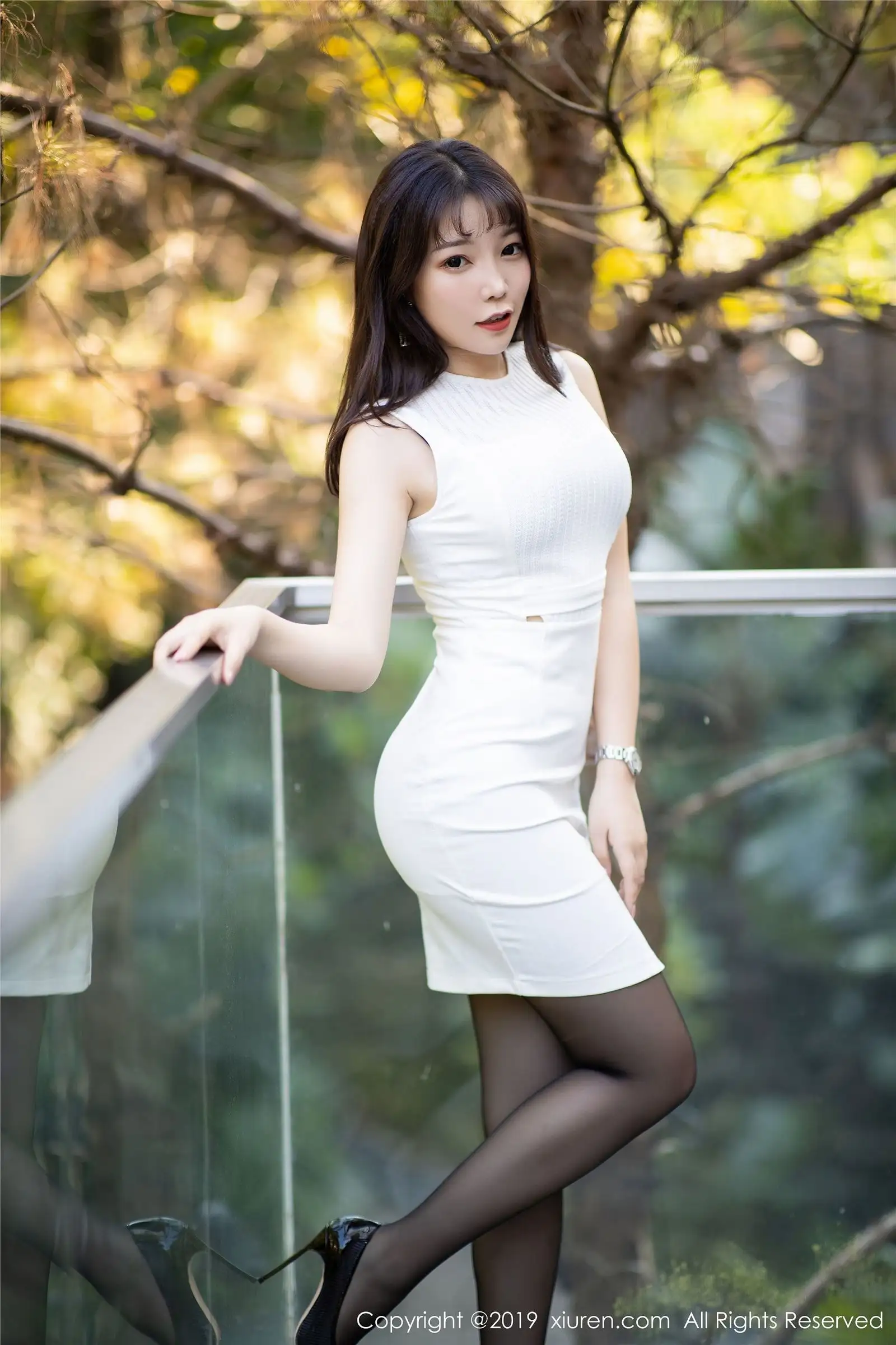 [XIUREN秀人网] 2019.10.09 NO.1714 芝芝Booty