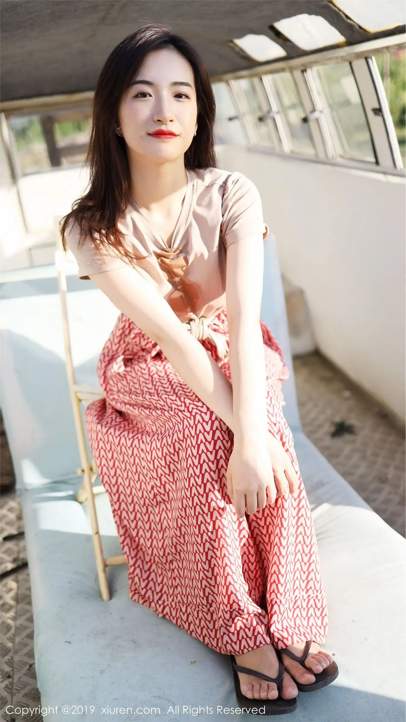 [XIUREN秀人网] 2019.10.11 NO.1718 艺儿拿铁