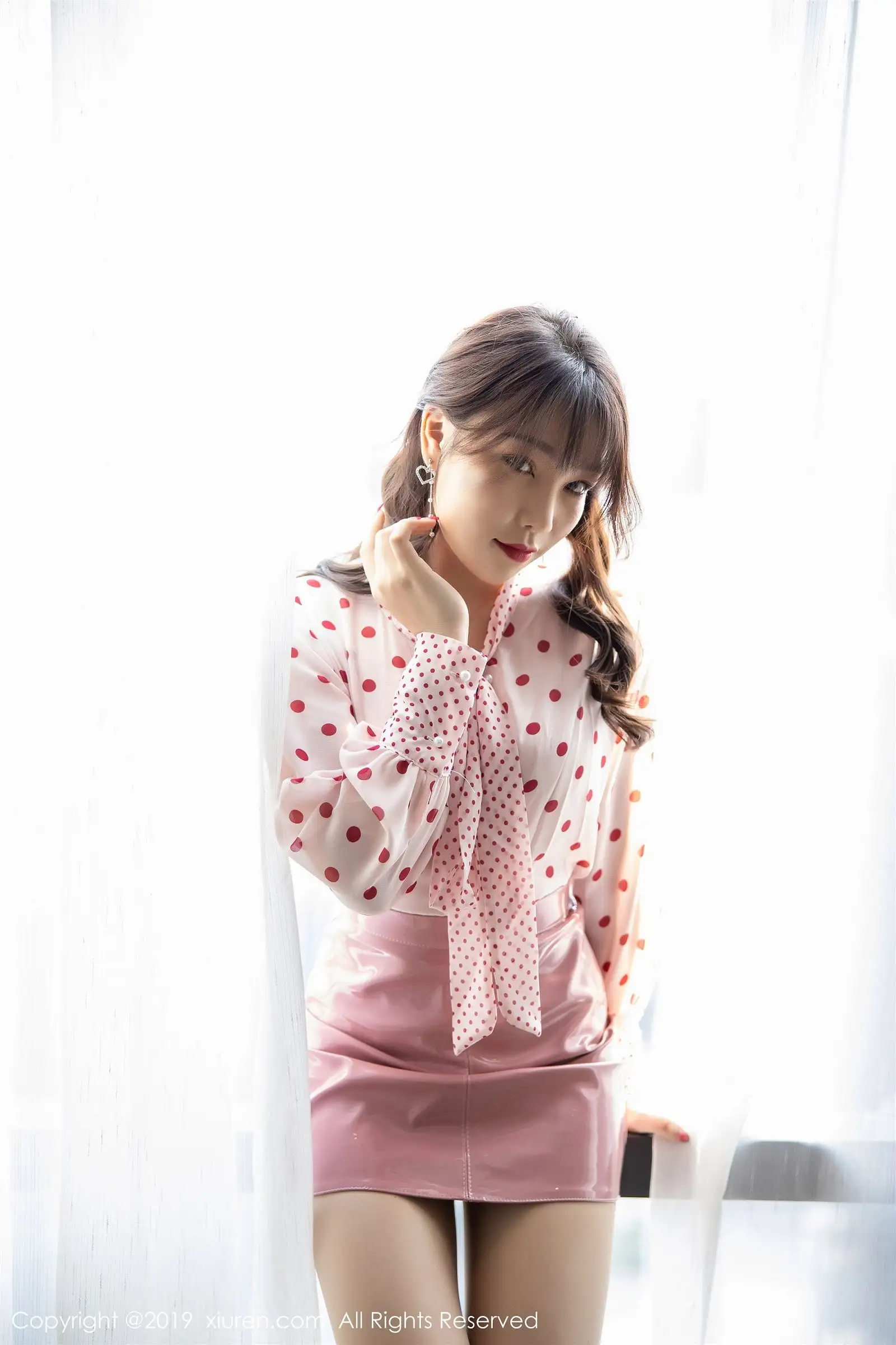 [XIUREN秀人网] 2019.10.21 NO.1742 芝芝Booty