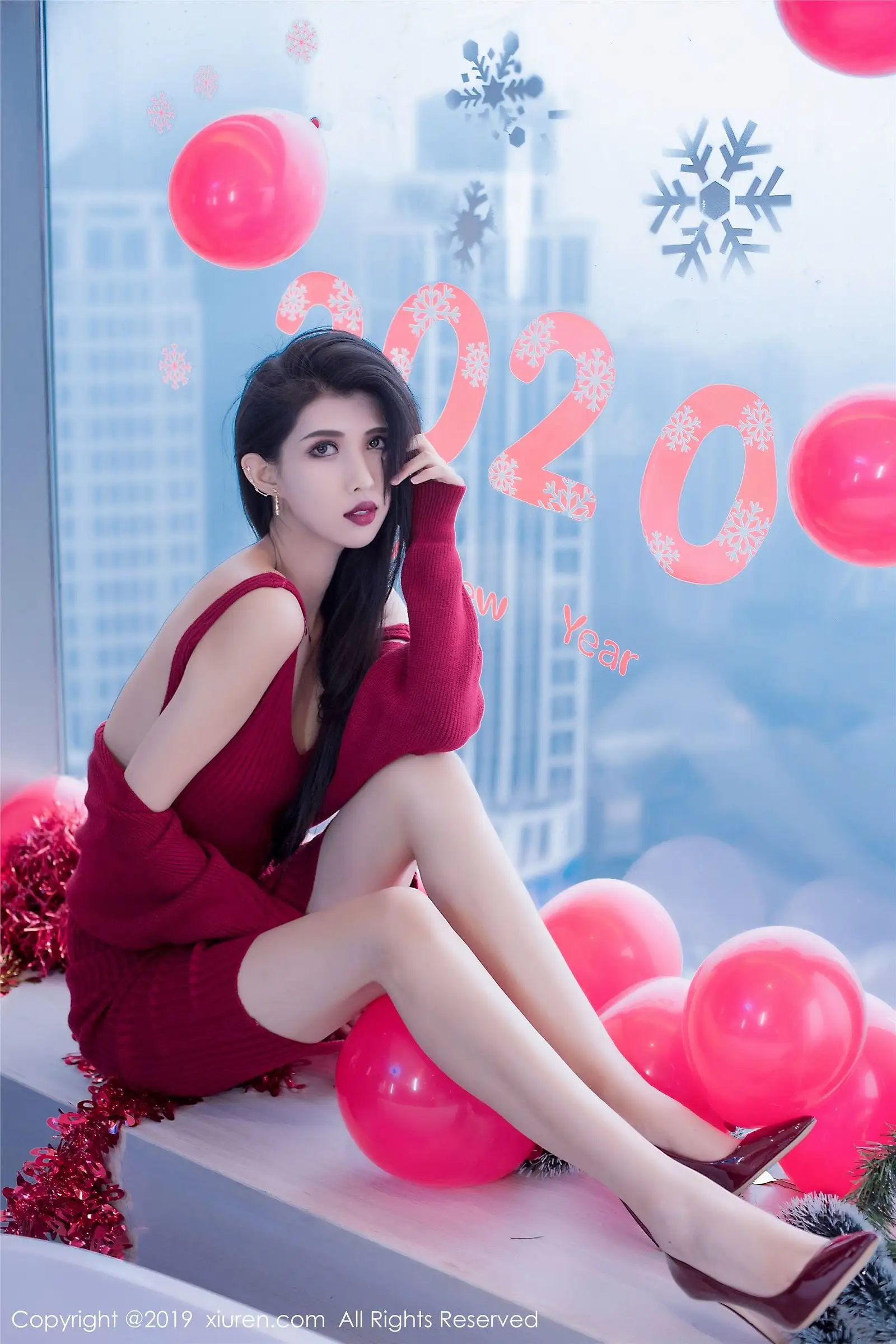 [XIUREN秀人网] 2019.12.23 NO.1871 黑色蝴蝶结轻纱圣诞装 葛征Model