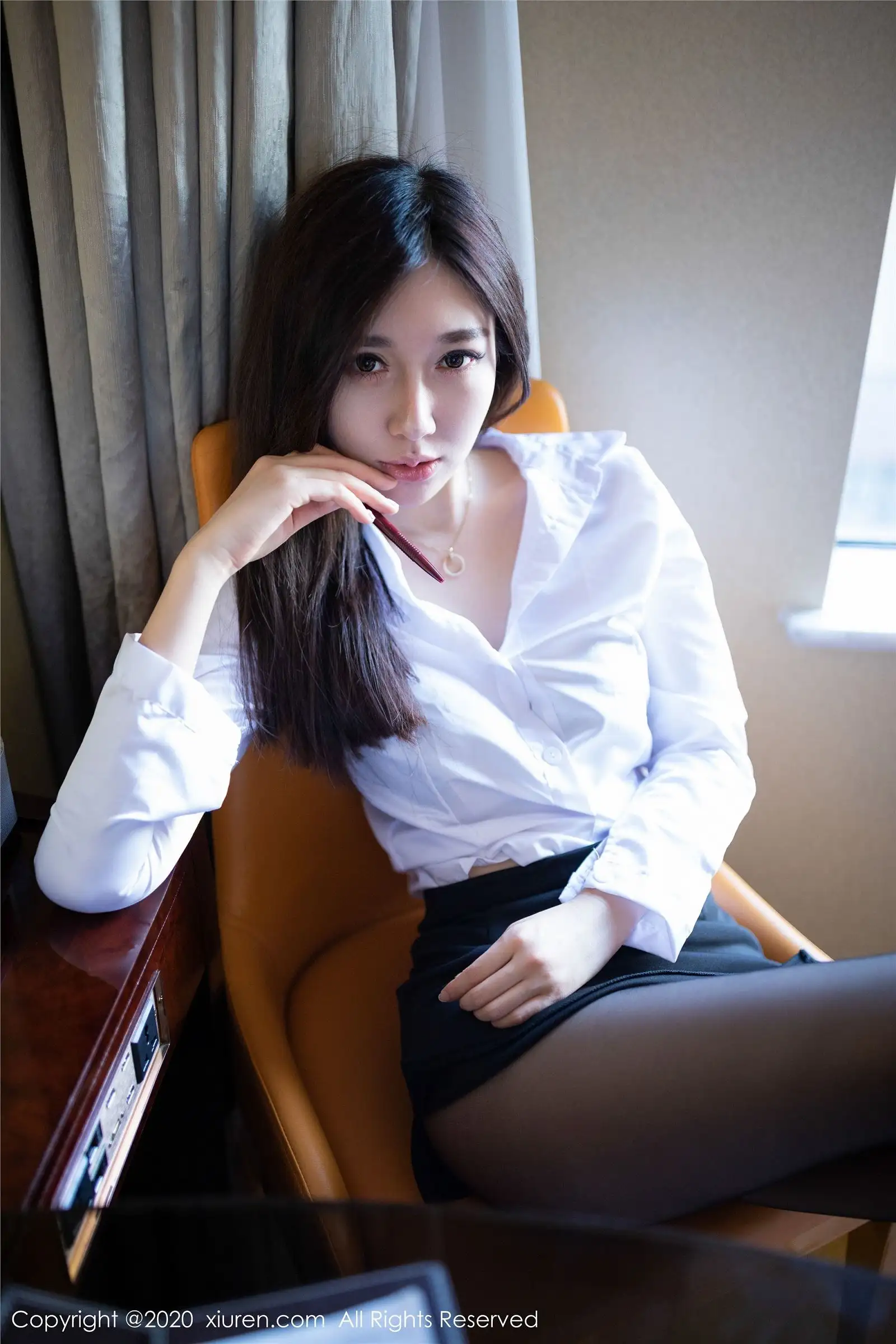 [XIUREN秀人网] 2020.01.15 NO.1933 伊思思