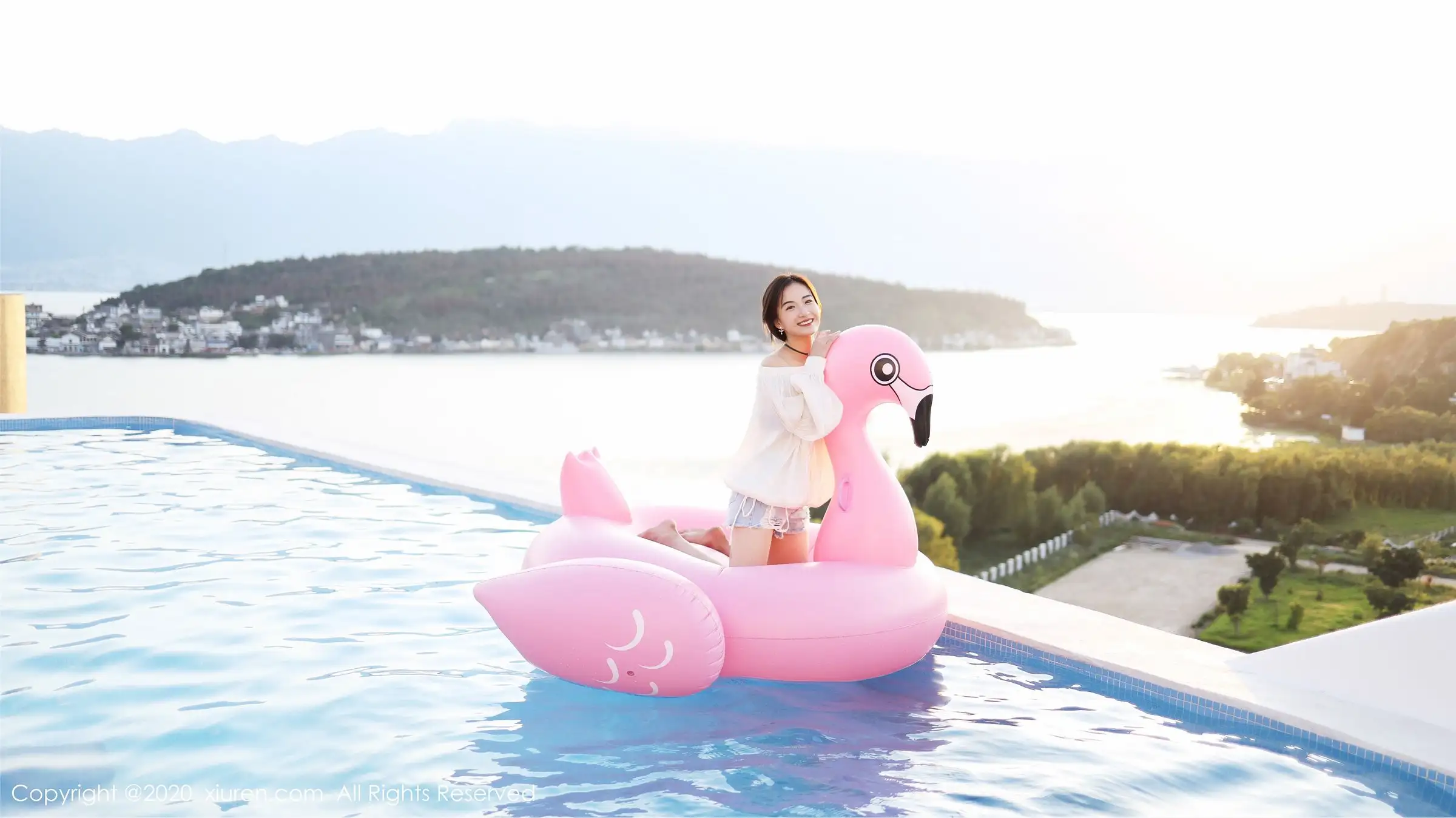 [XIUREN秀人网] 2020.01.21 NO.1956 艺儿拿铁