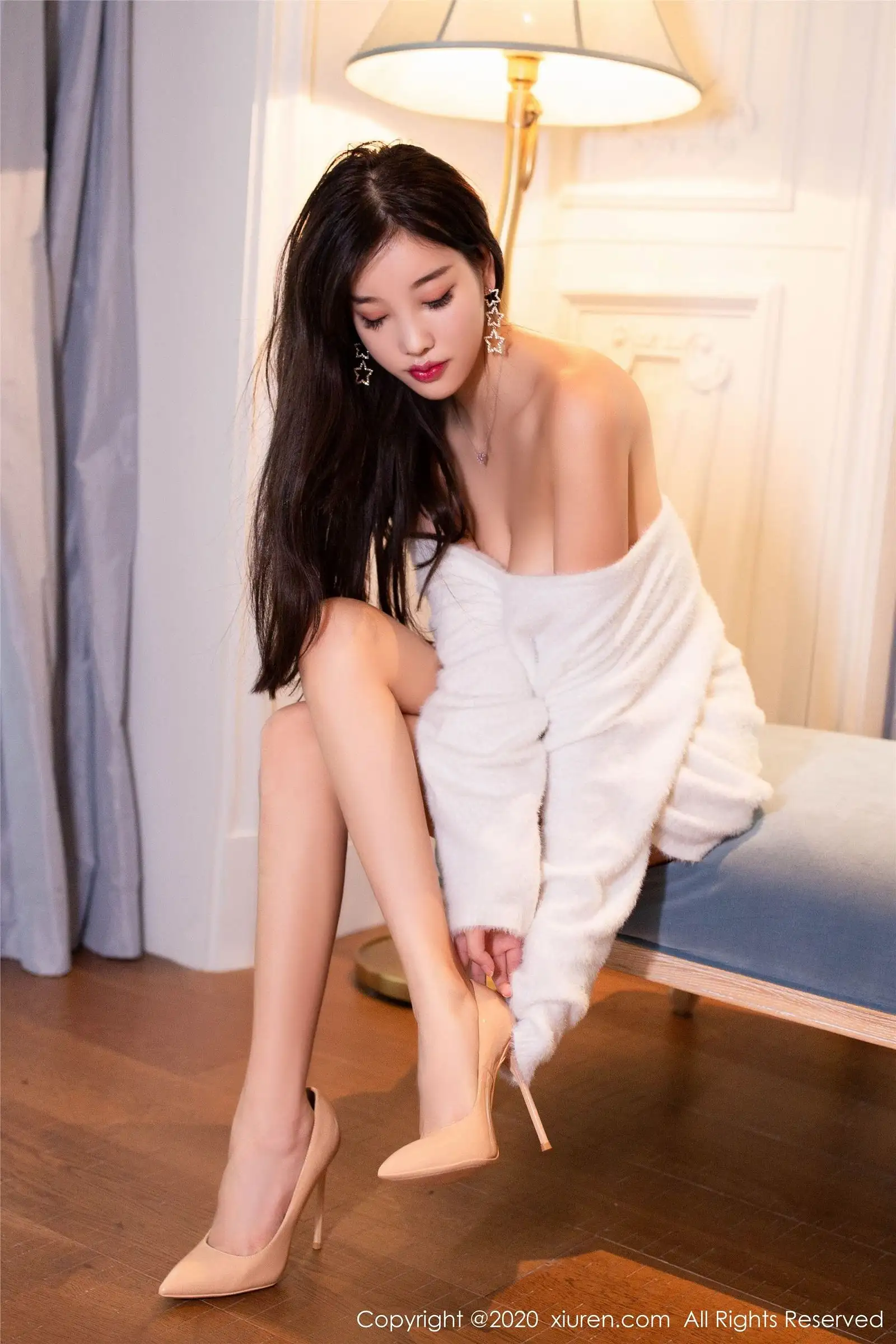 [XIUREN秀人网] 2020.03.30 NO.2114 杨晨晨suga