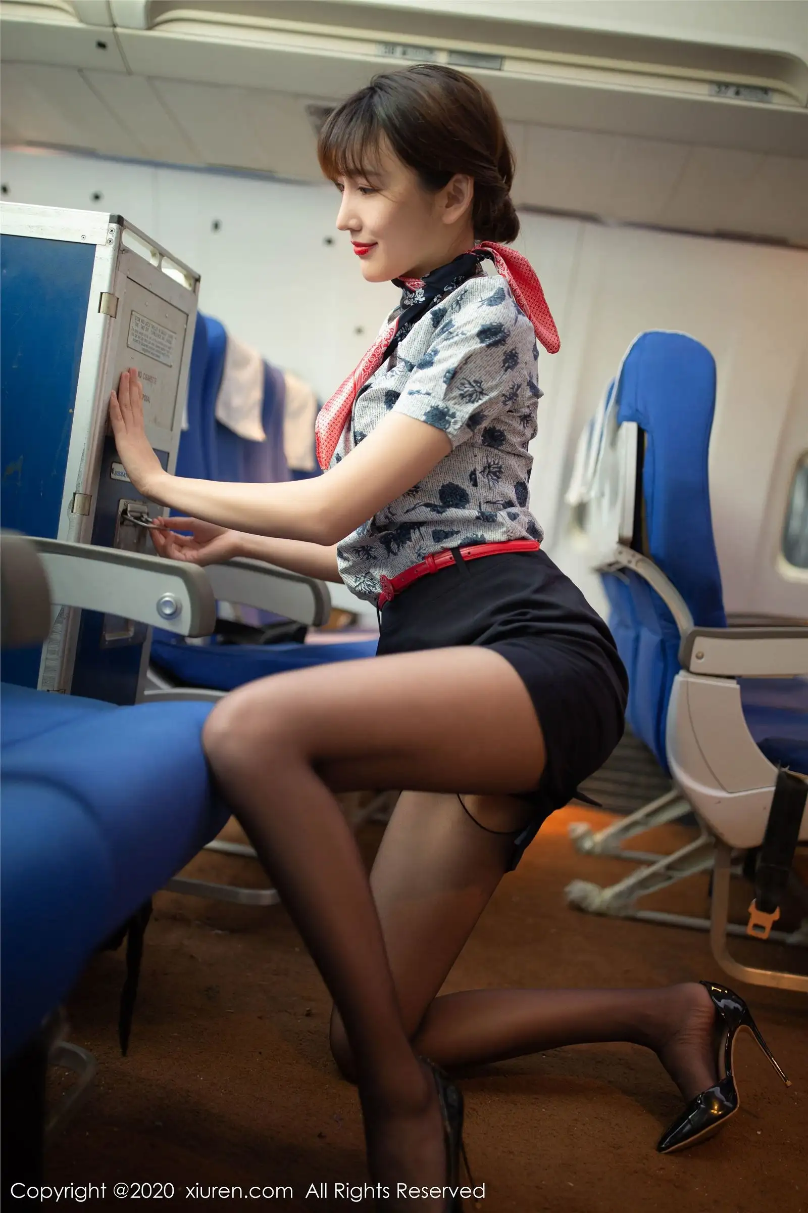 [XIUREN秀人网] 2020.04.30 NO.2206 陆萱萱