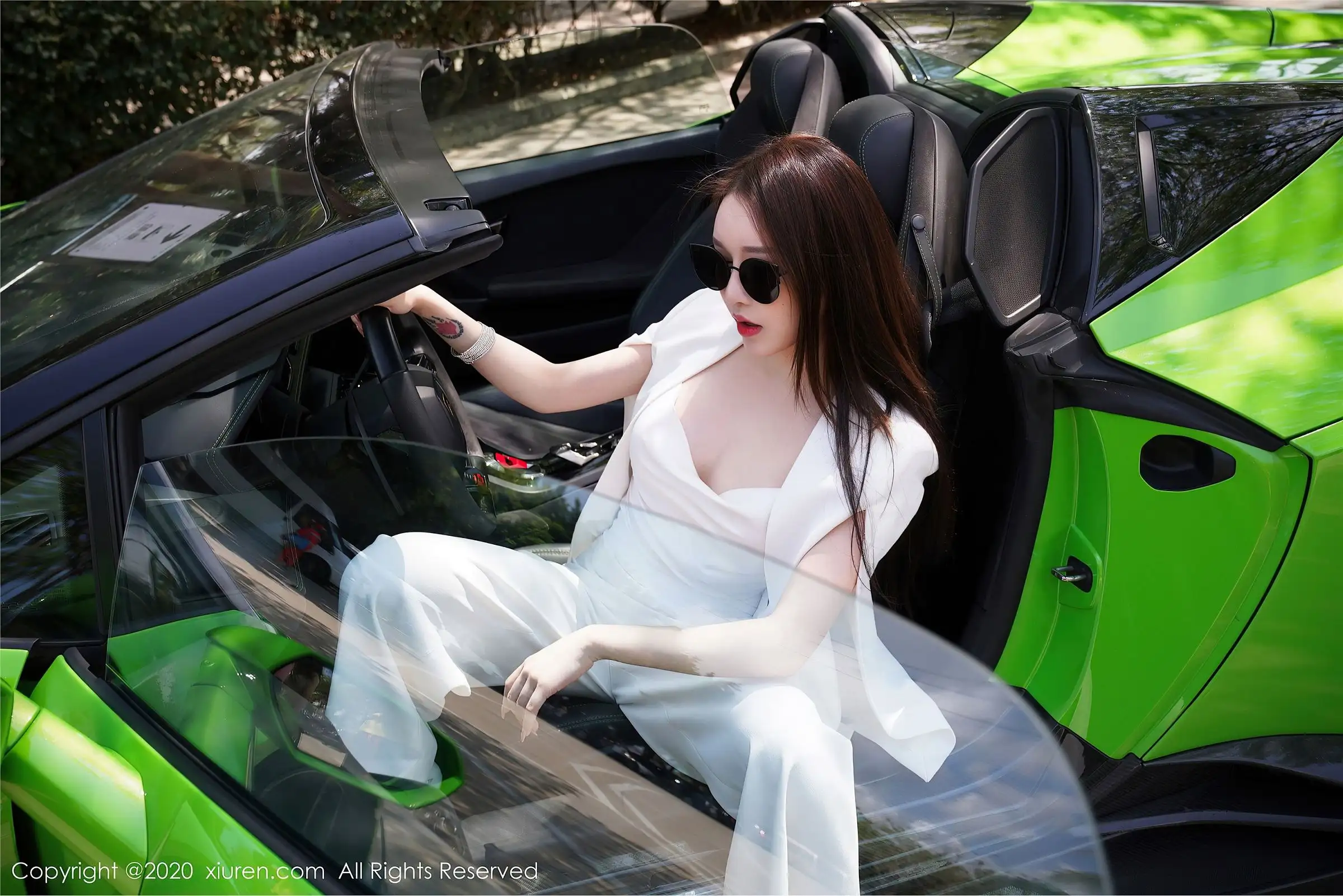 [XIUREN秀人网] 2020.07.02 NO.2283 诱惑连体蕾丝 玉兔mike