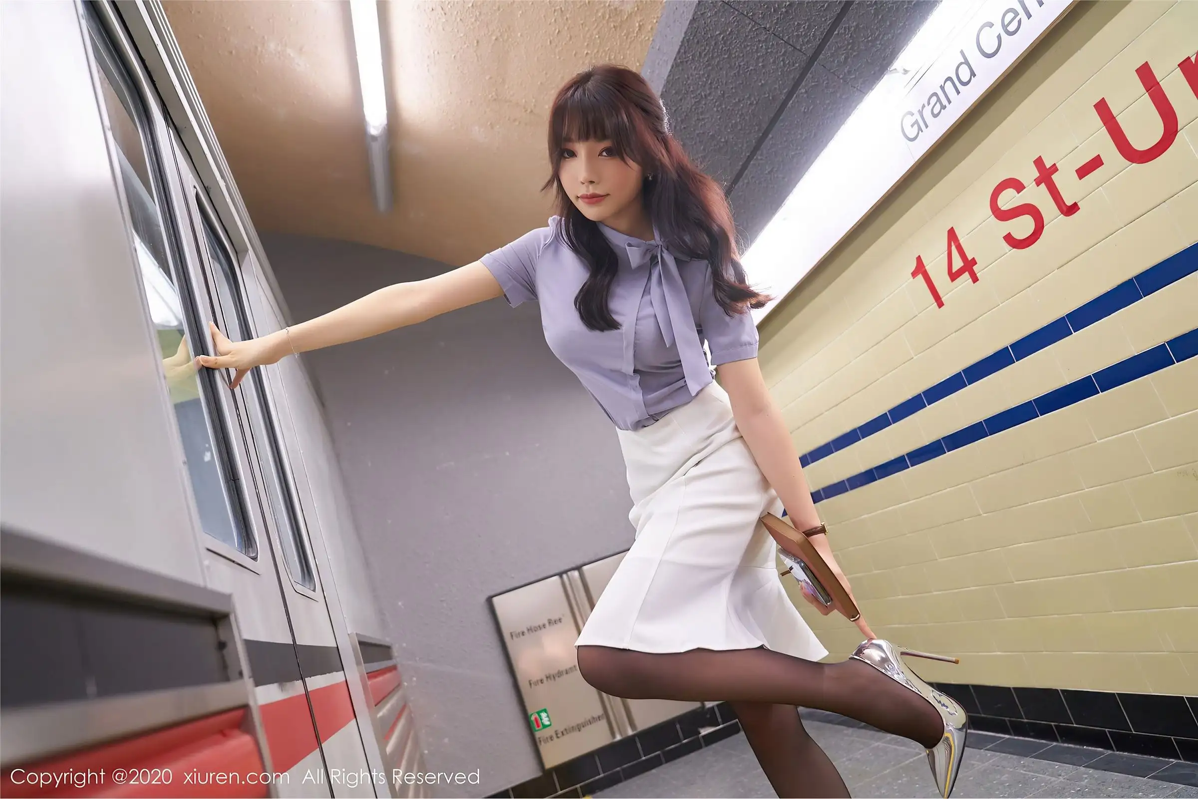 [XIUREN秀人网] 2020.11.27 NO.2834 芝芝Booty