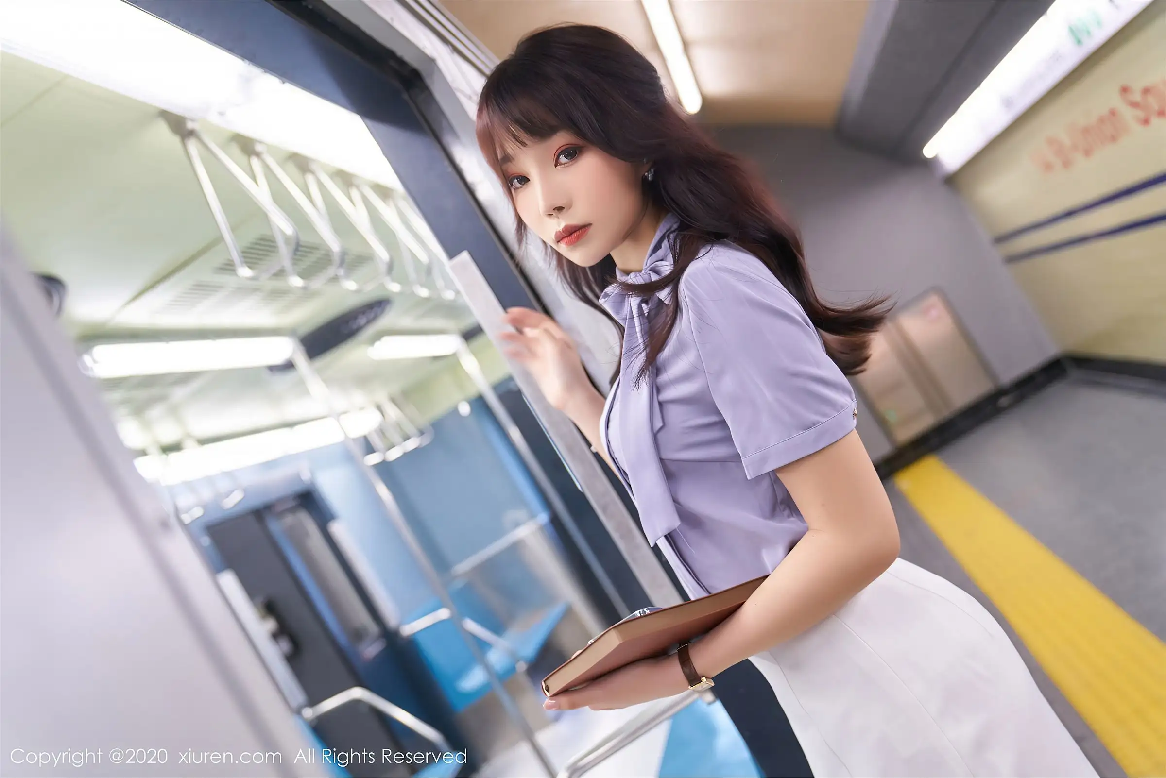 [XIUREN秀人网] 2020.11.27 NO.2834 芝芝Booty