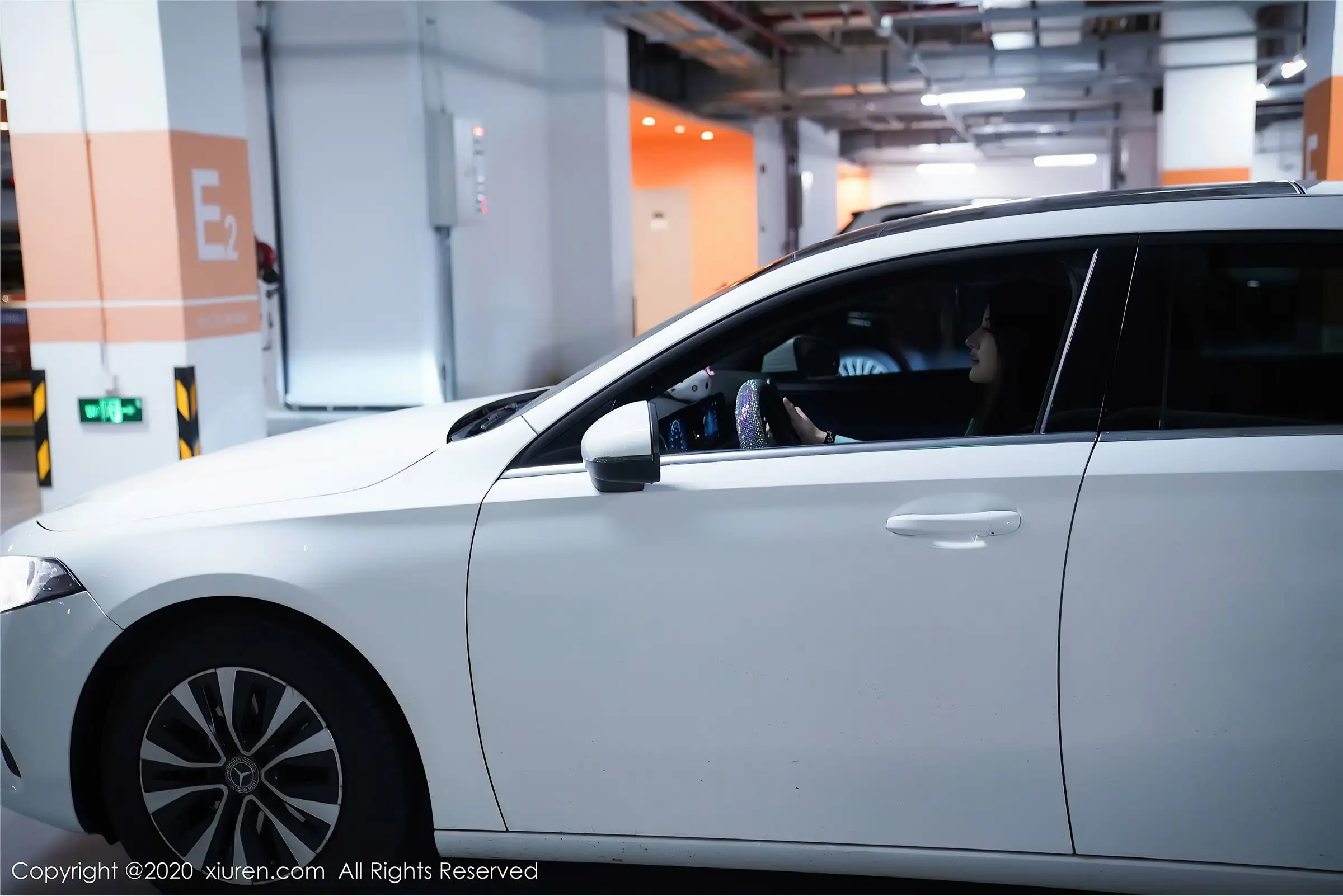 [XIUREN秀人网] 2020.12.07 NO.2861 诗诗kiki