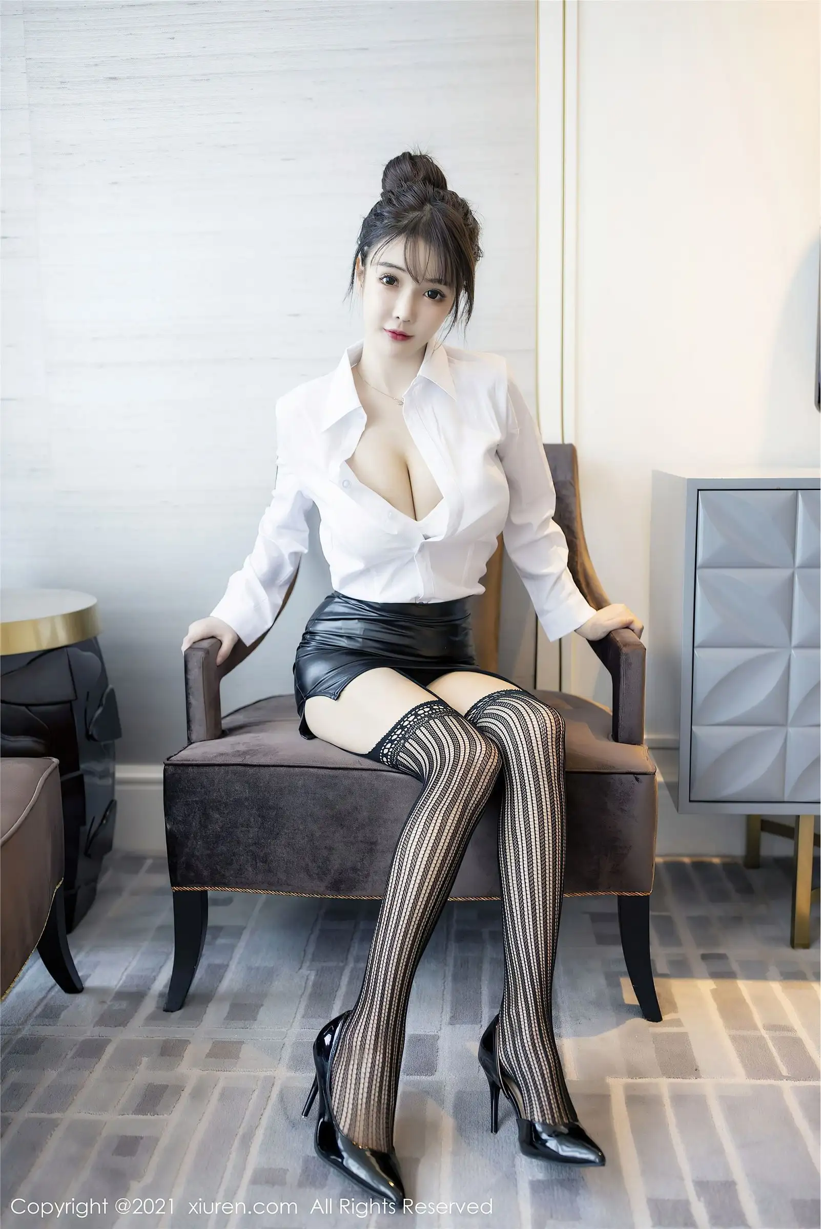 [XIUREN秀人网] 2021.01.06 NO.2976 南初妹妹