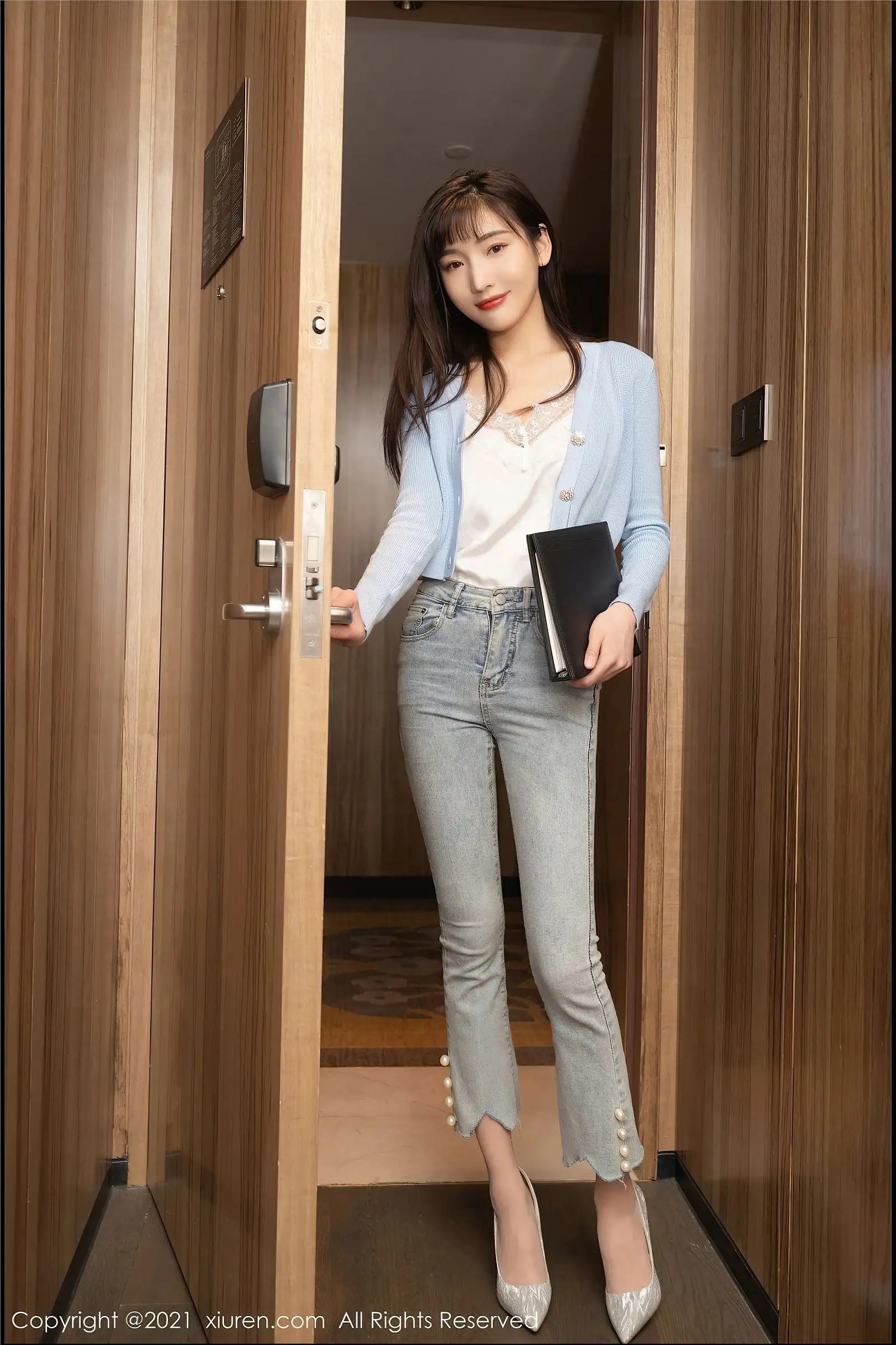 [XIUREN秀人网] 2021.02.26 NO.3146 陆萱萱