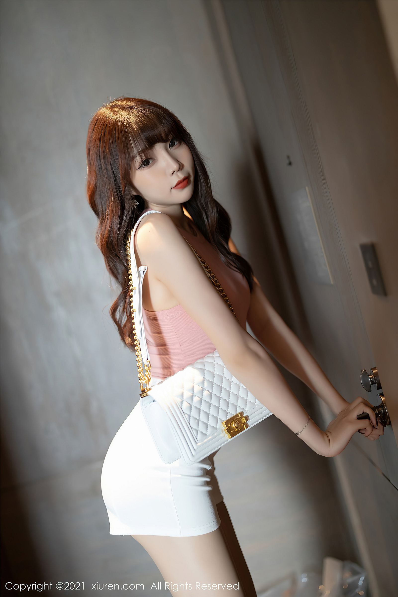 [XIUREN秀人网] 2021.03.25 NO.3245 芝芝Booty