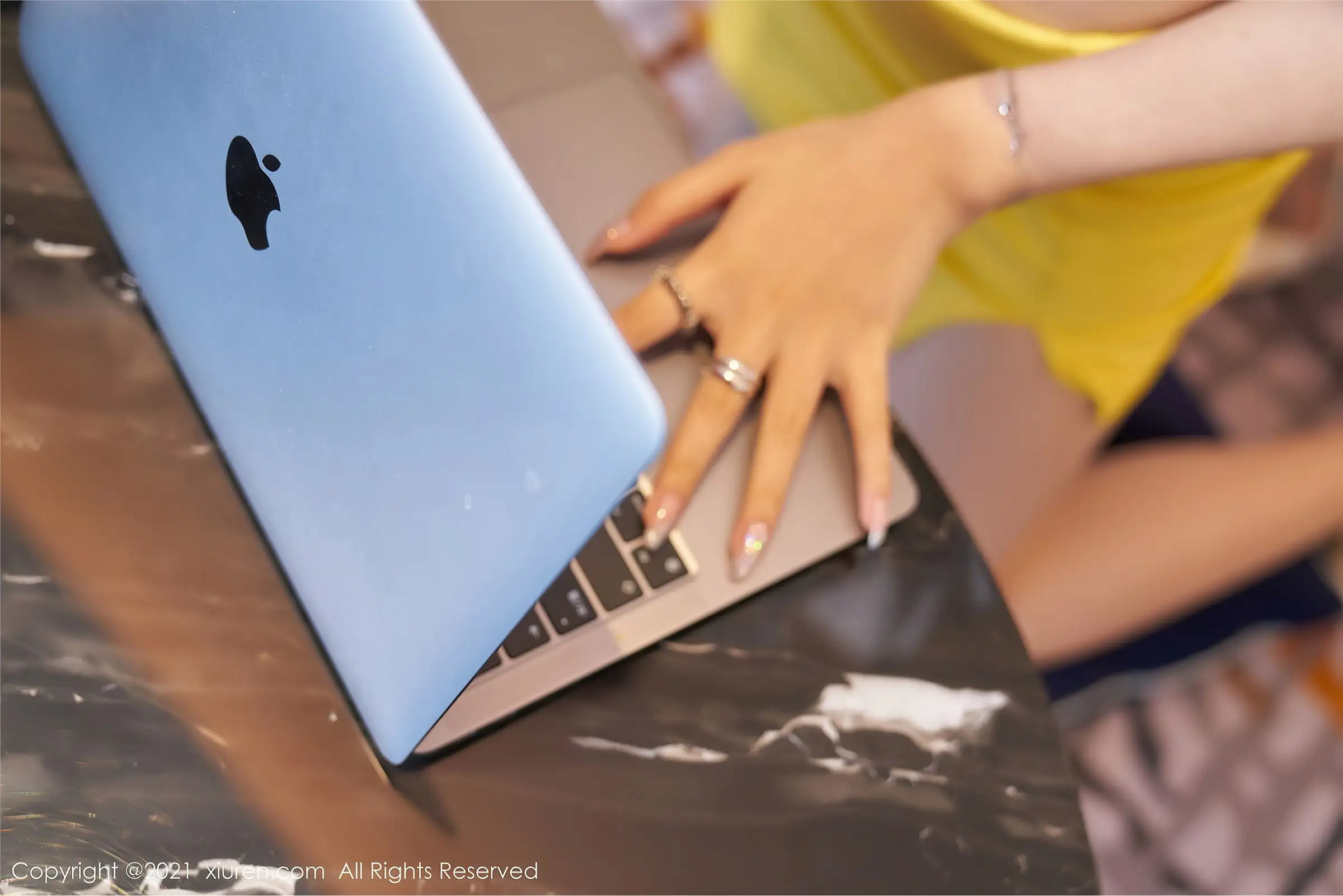 [XIUREN秀人网] 2021.06.15 NO.3543 芝芝Booty