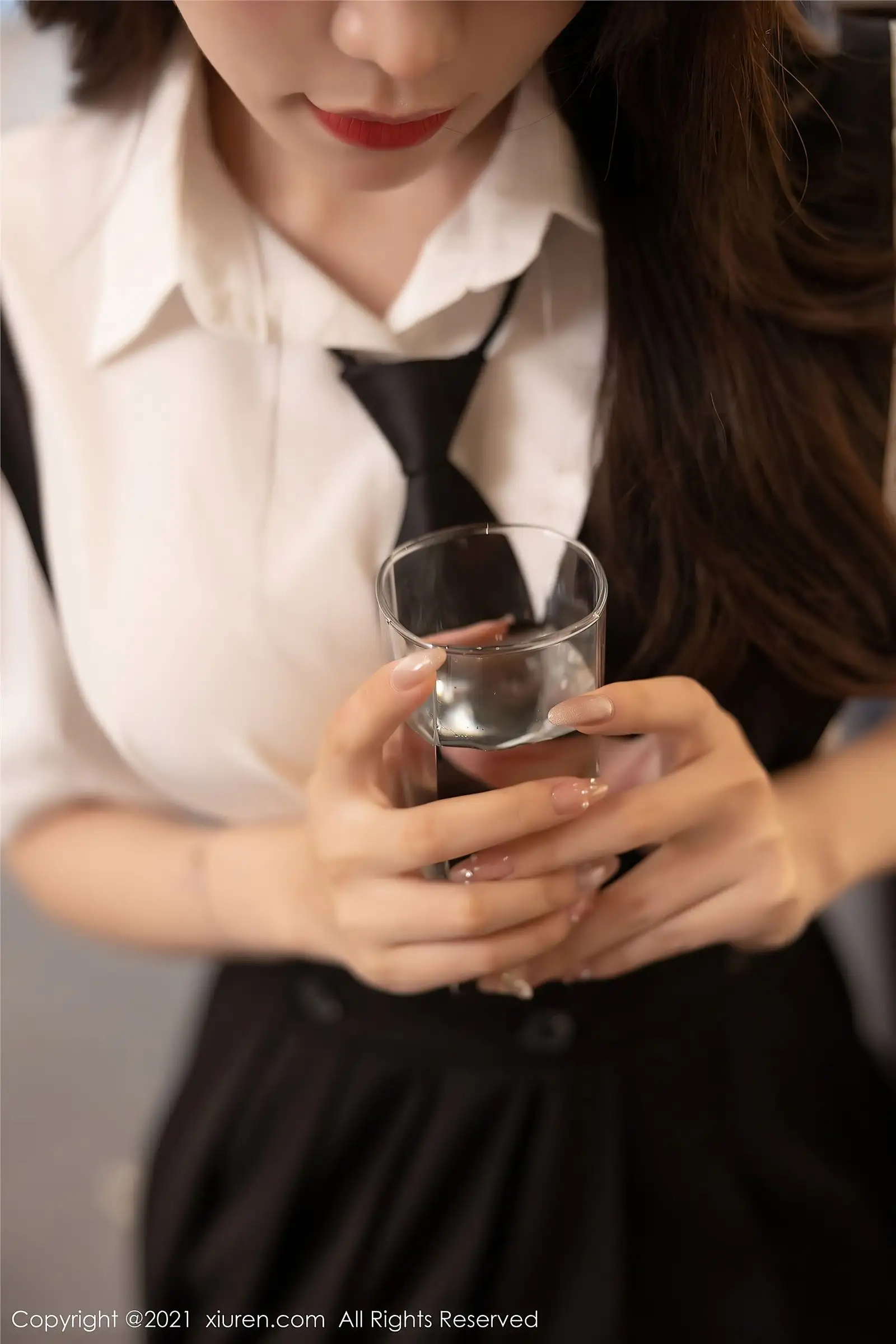 [XIUREN秀人网] 2021.07.08 NO.3643 芝芝Booty