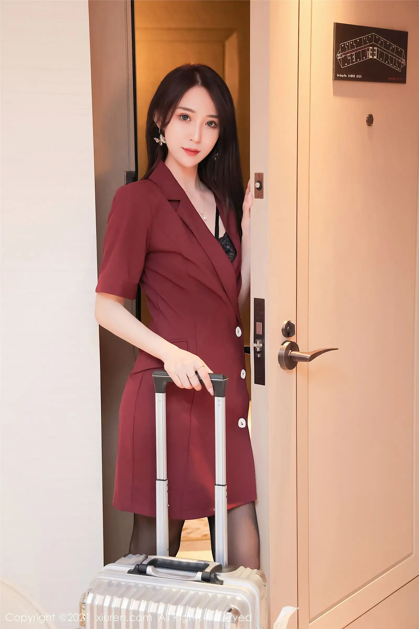 [XIUREN秀人网] 2021.08.27 NO.3863 周慕汐baby