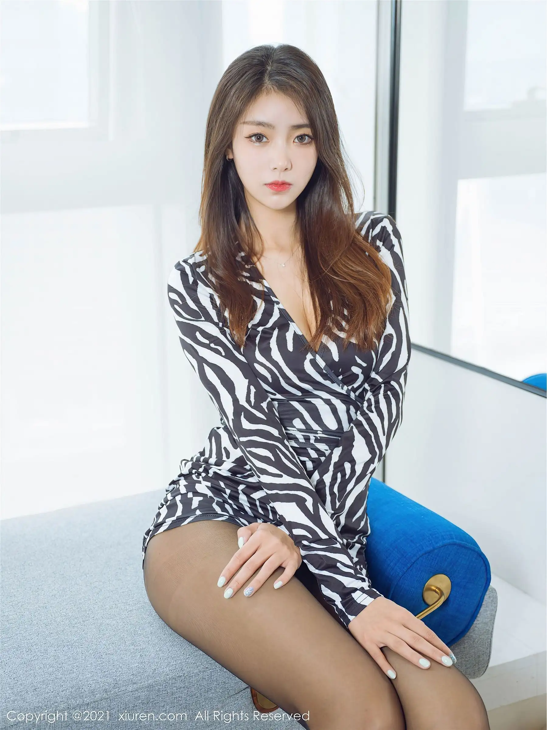 [XIUREN秀人网] 2021.09.02 NO.3890 可樂Vicky