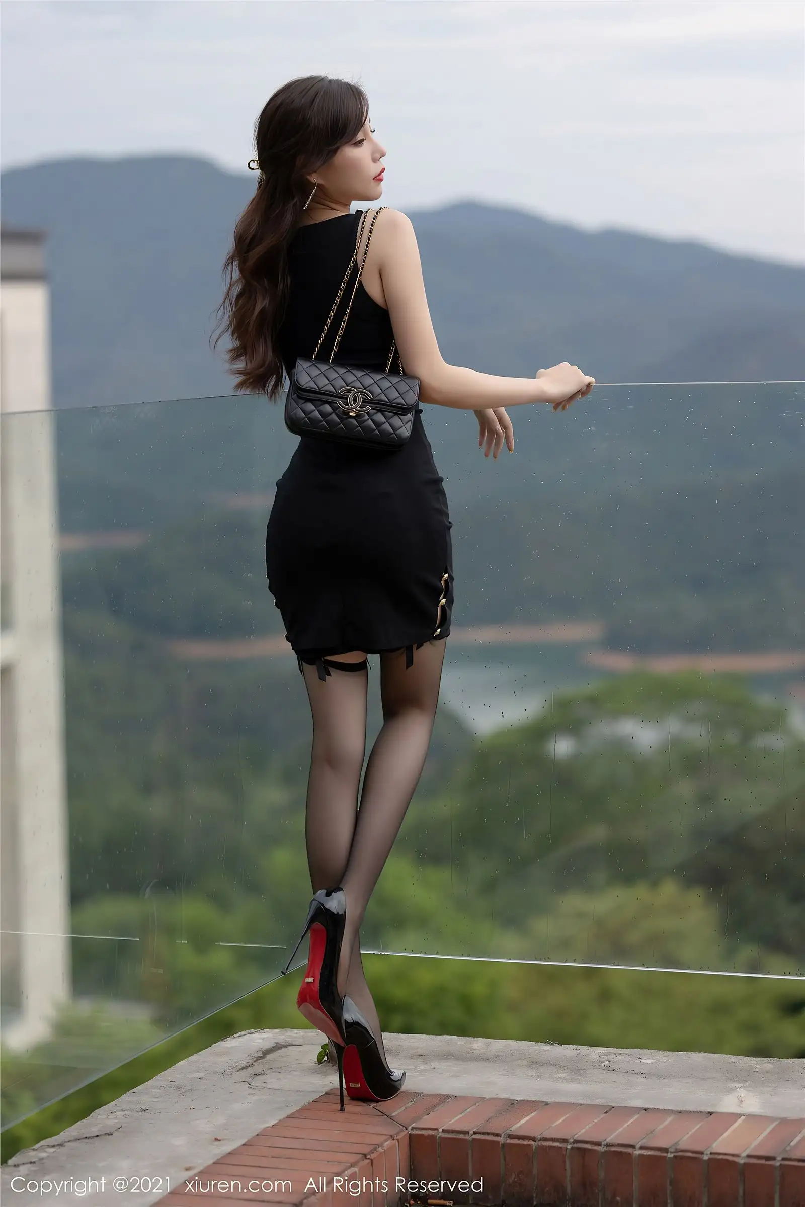 [XIUREN秀人网] 2021.09.02 NO.3893 芝芝Booty