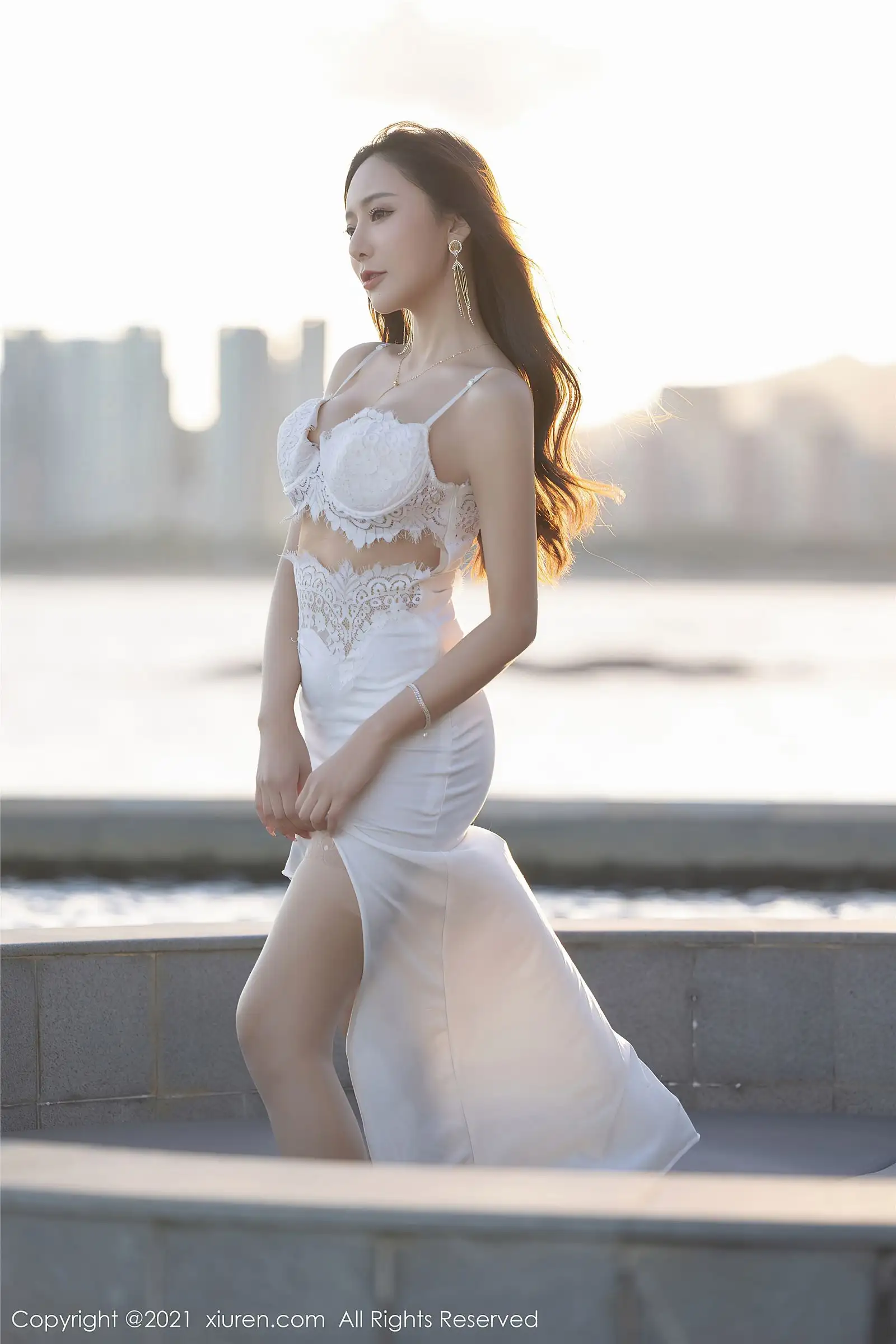 [XIUREN秀人网] 2021.09.27 NO.4004 王馨瑶yanni