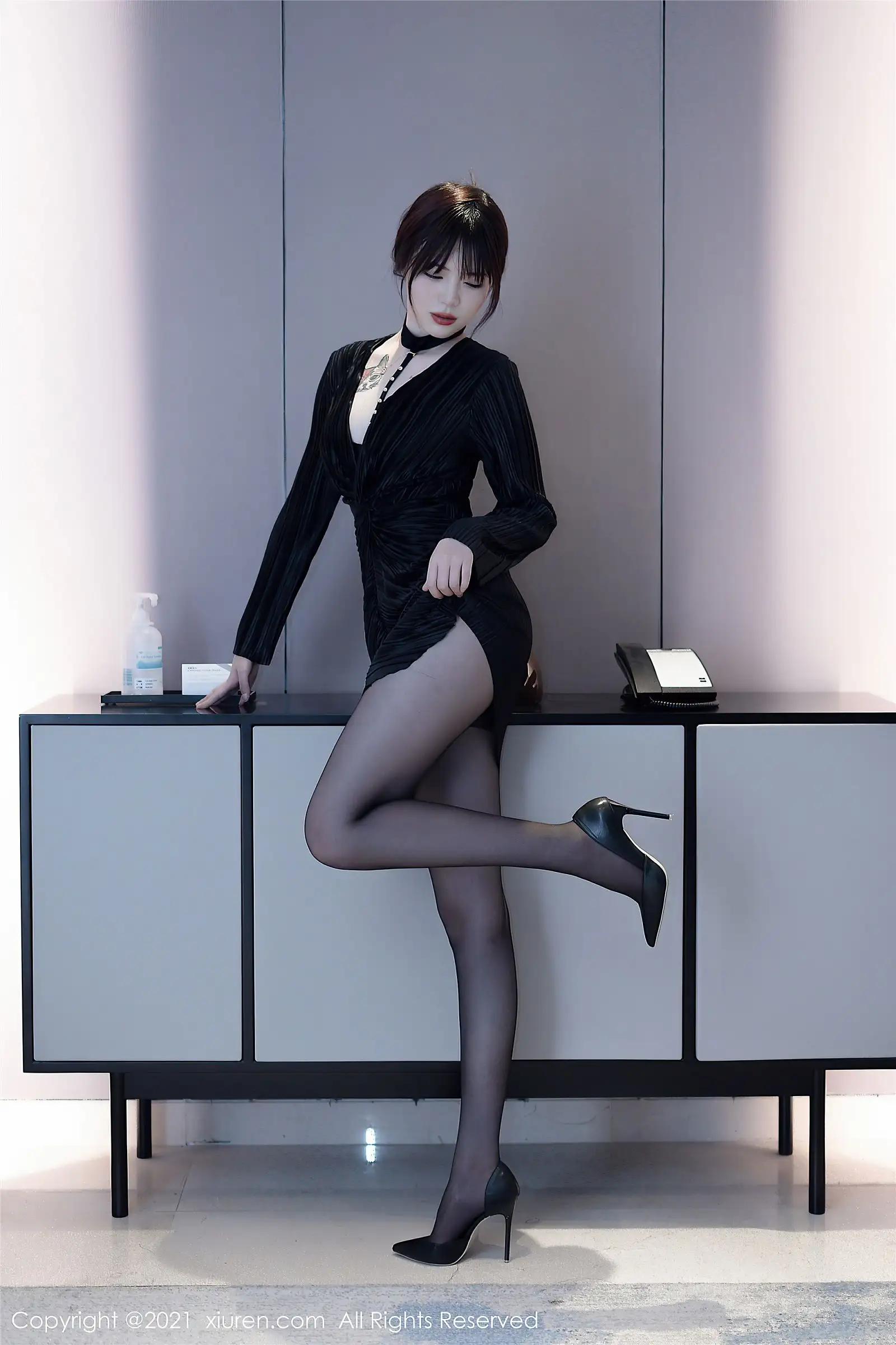 [XIUREN秀人网] 2021.10.19 NO.4080 Arude薇薇