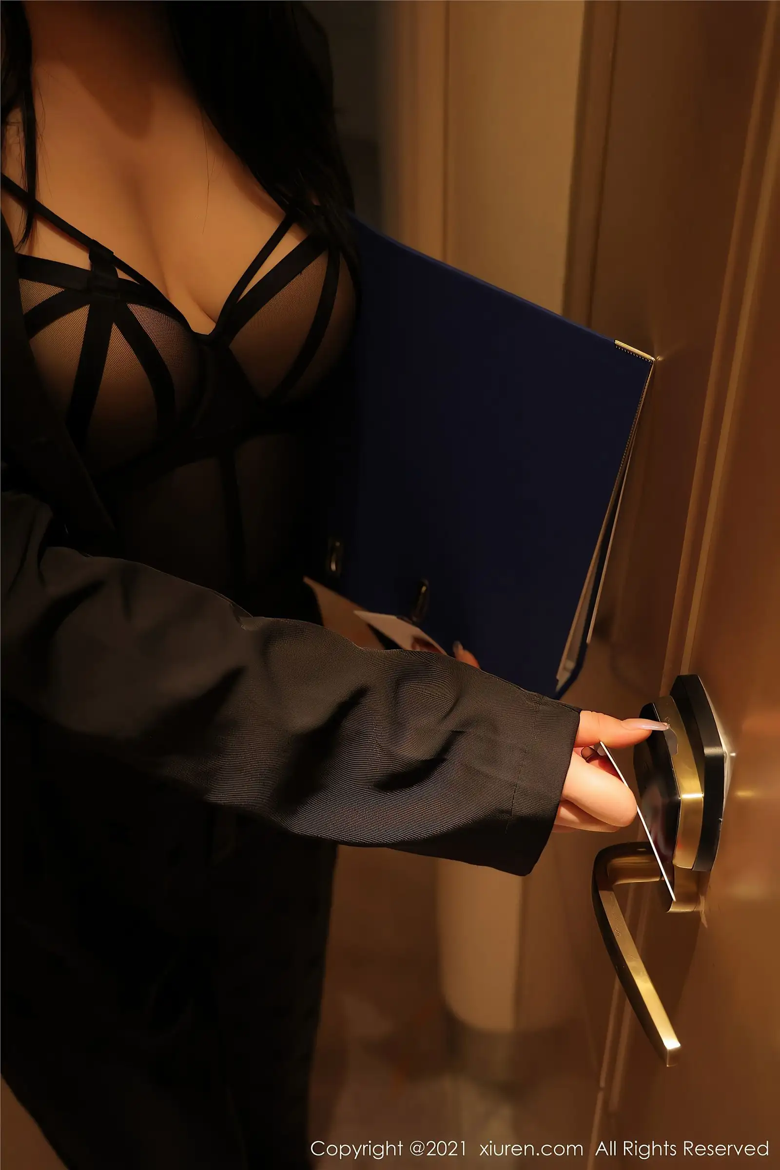 [XIUREN秀人网] 2021.10.19 NO.4081 苏小曼babyface