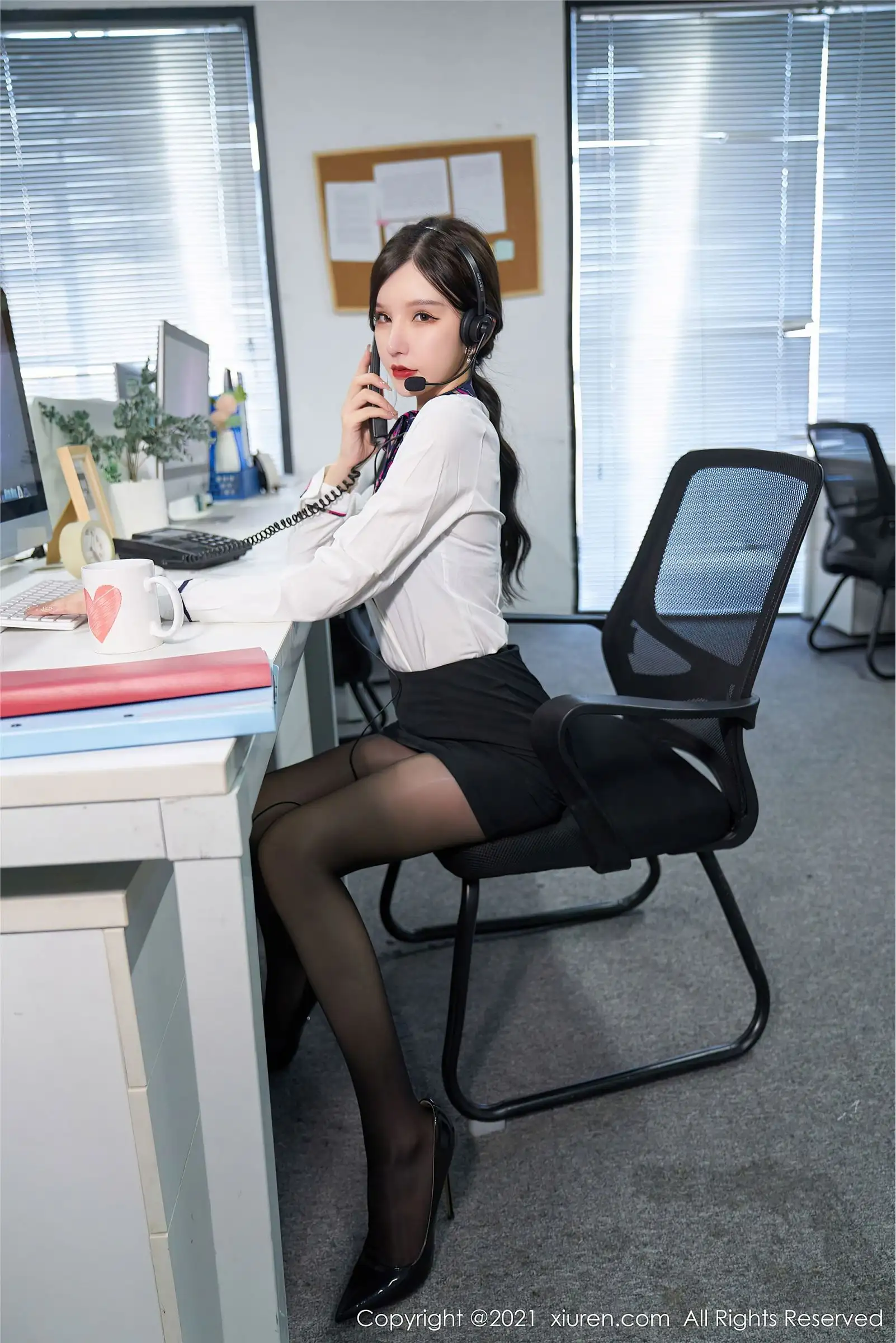 [XIUREN秀人网] 2021.11.05 NO.4177 周于希Sandy