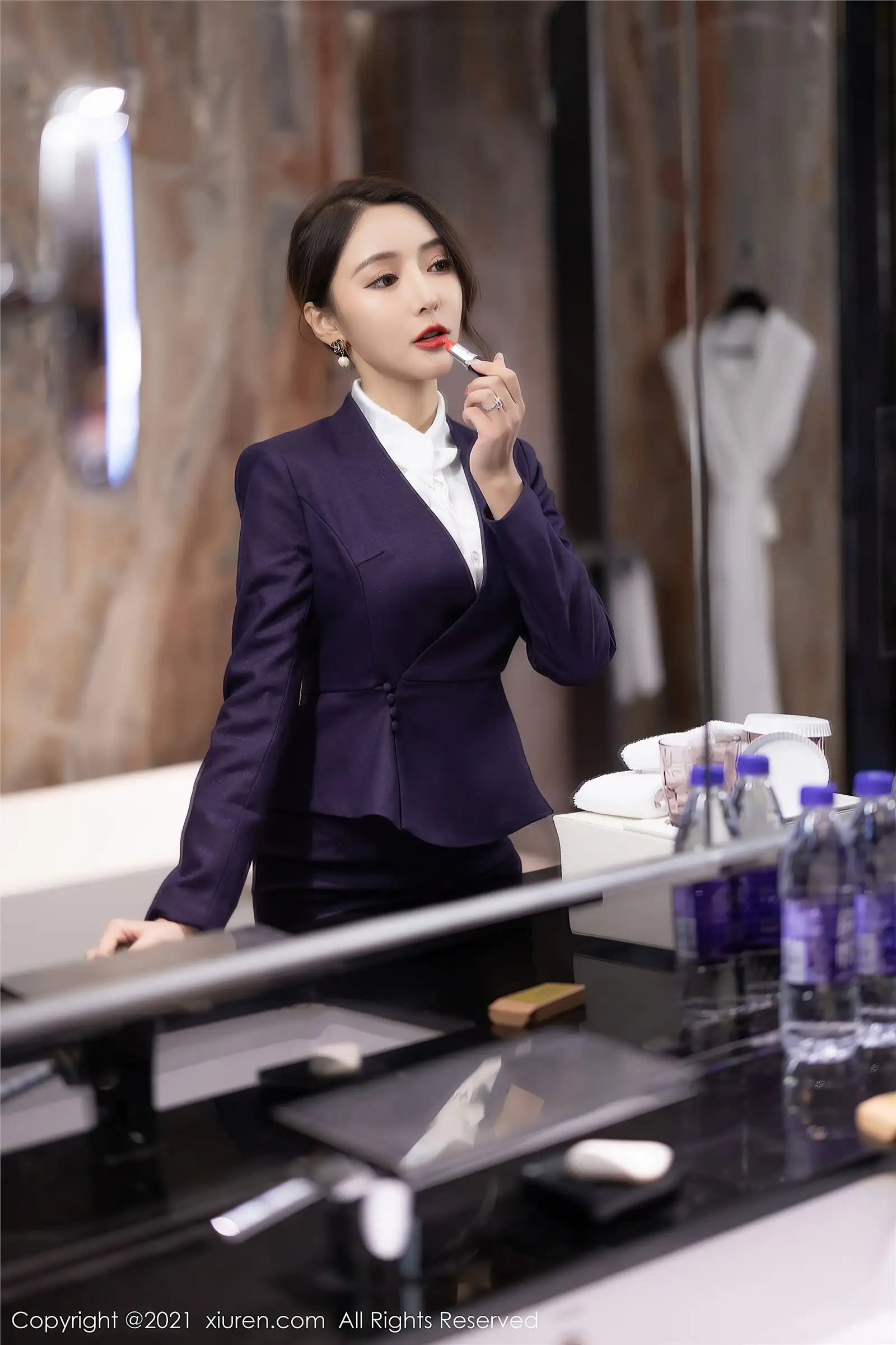 [XIUREN秀人网] 2021.11.08 NO.4184 王馨瑶yanni