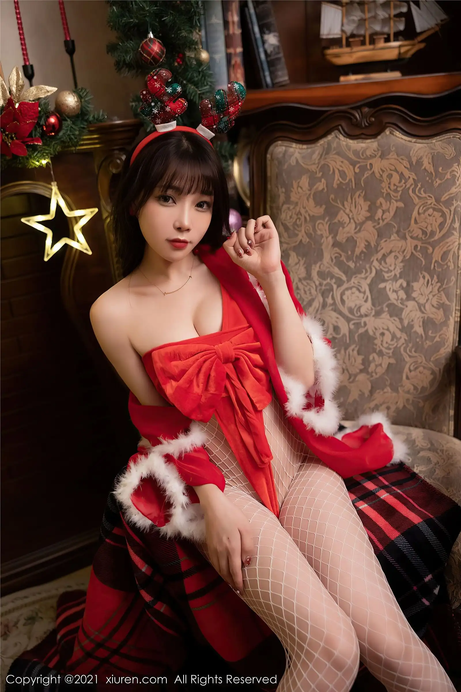 [XIUREN秀人网] 2021.12.24 NO.4381 芝芝Booty