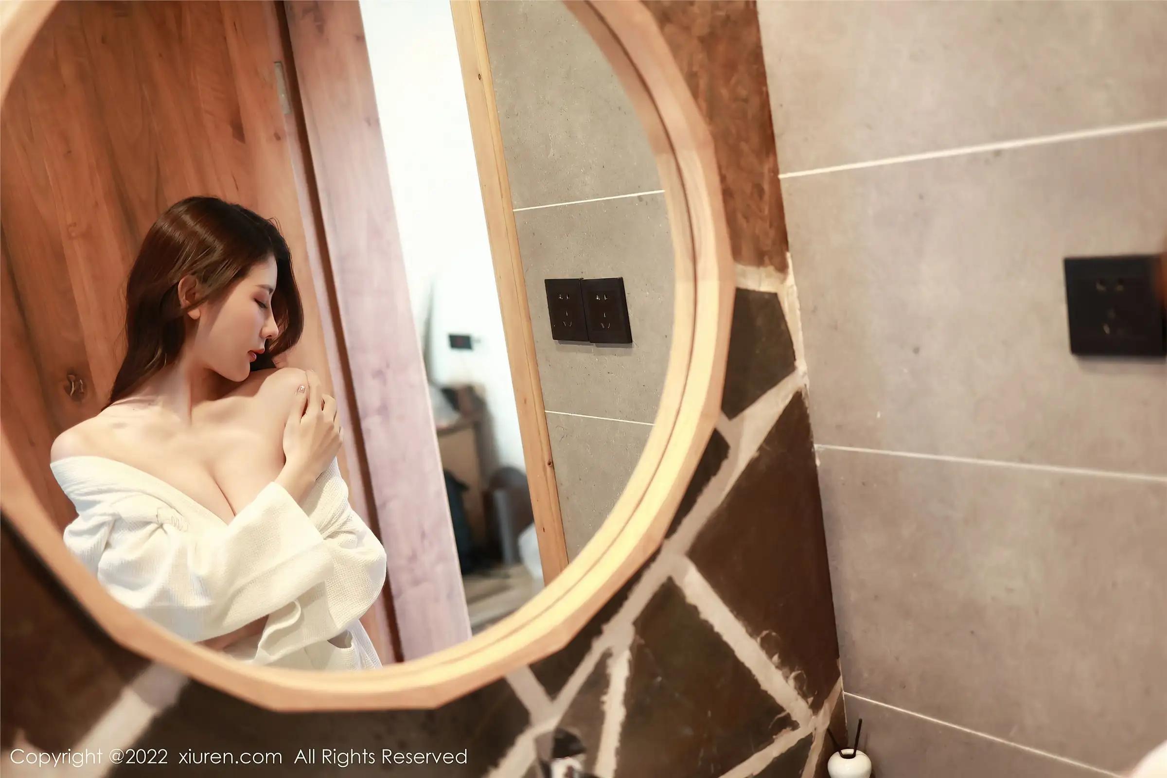 [XIUREN秀人网] 2022.04.27 NO.4932 尹甜甜