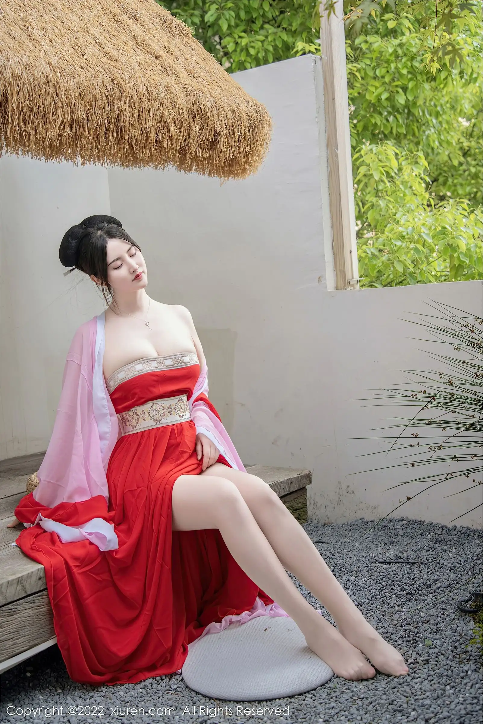 [XIUREN秀人网] 2022.06.14 NO.5141 诗诗kiki