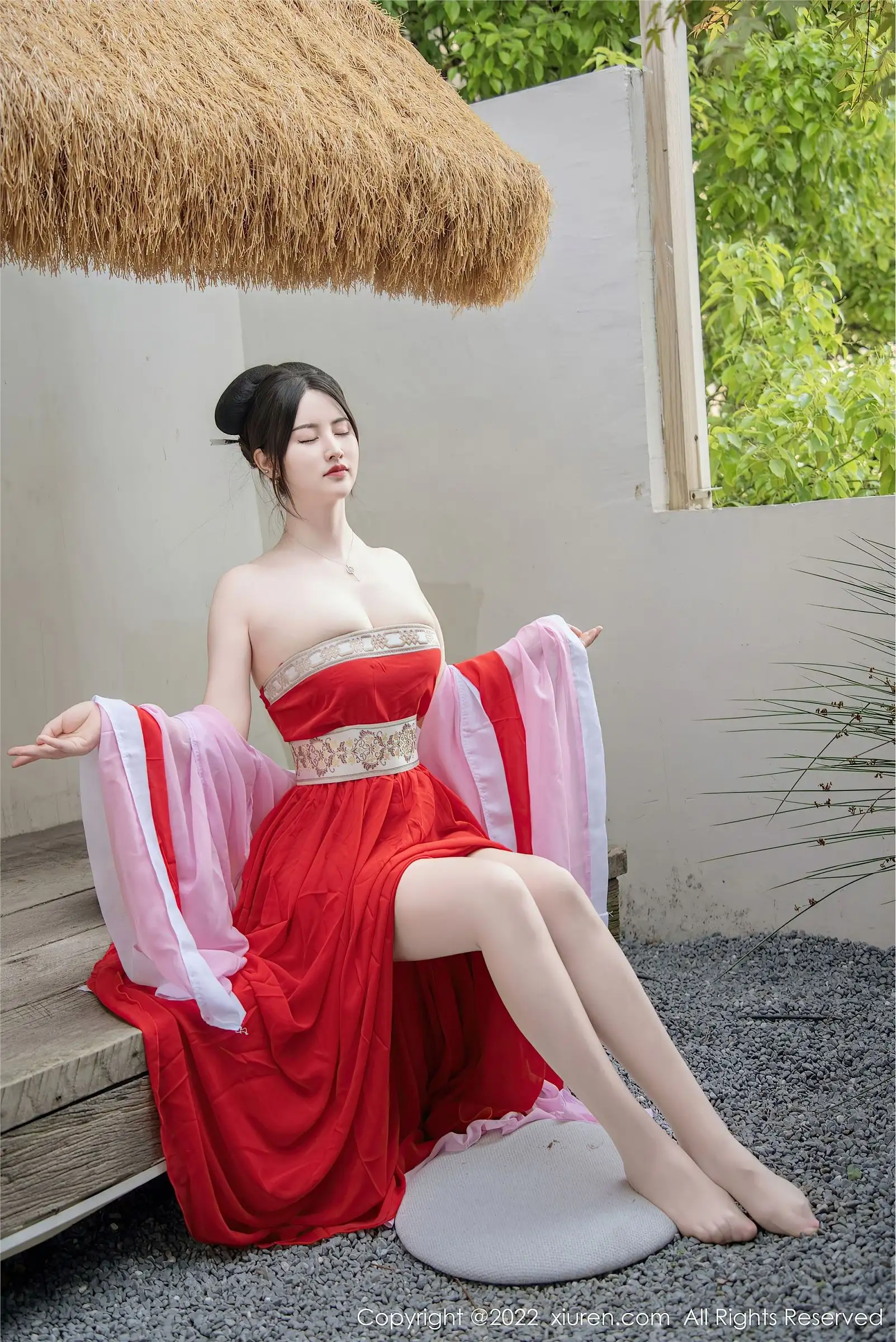 [XIUREN秀人网] 2022.06.14 NO.5141 诗诗kiki