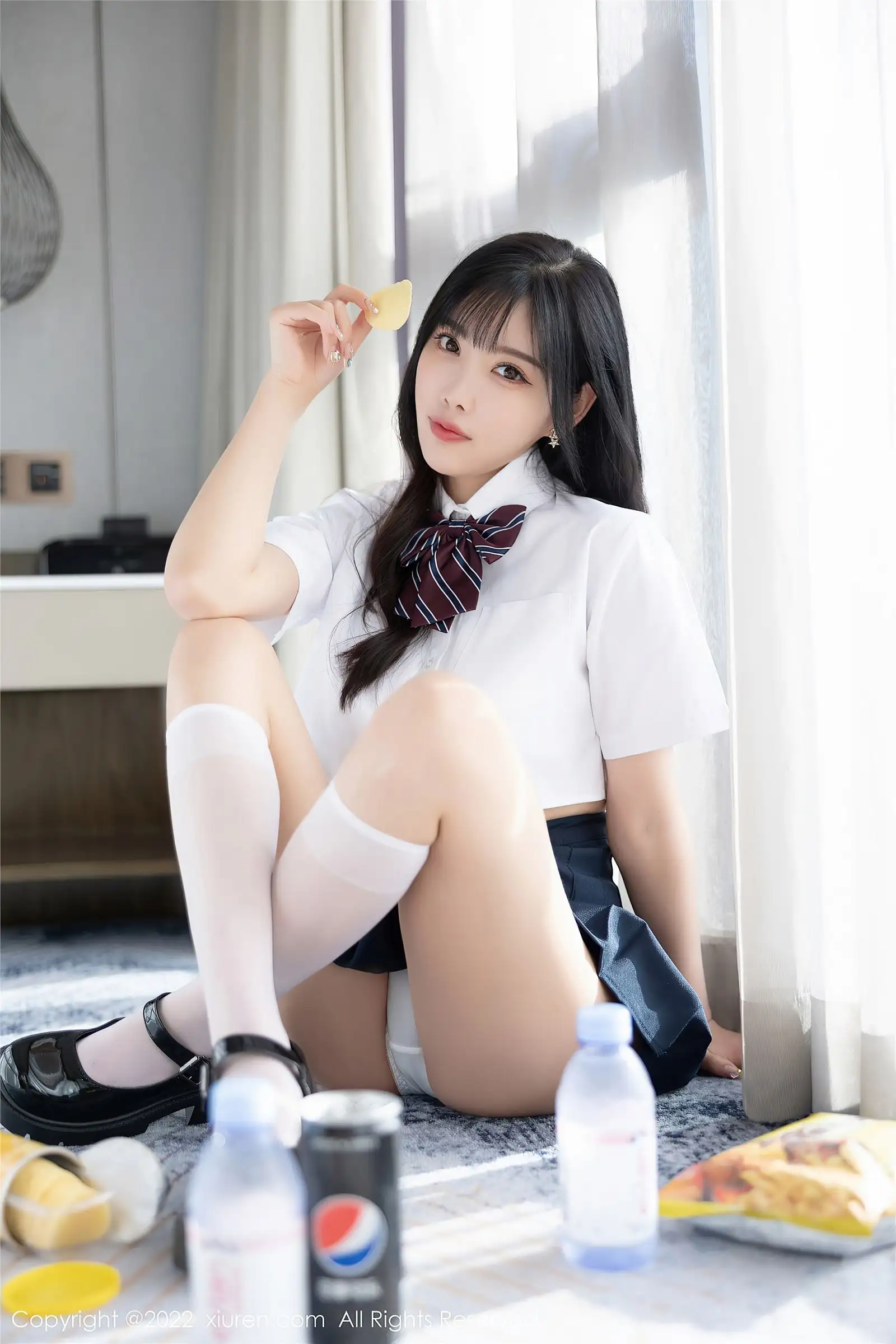 [XIUREN秀人网] 2022.07.26 NO.5338 杨晨晨Yome 制服美臀