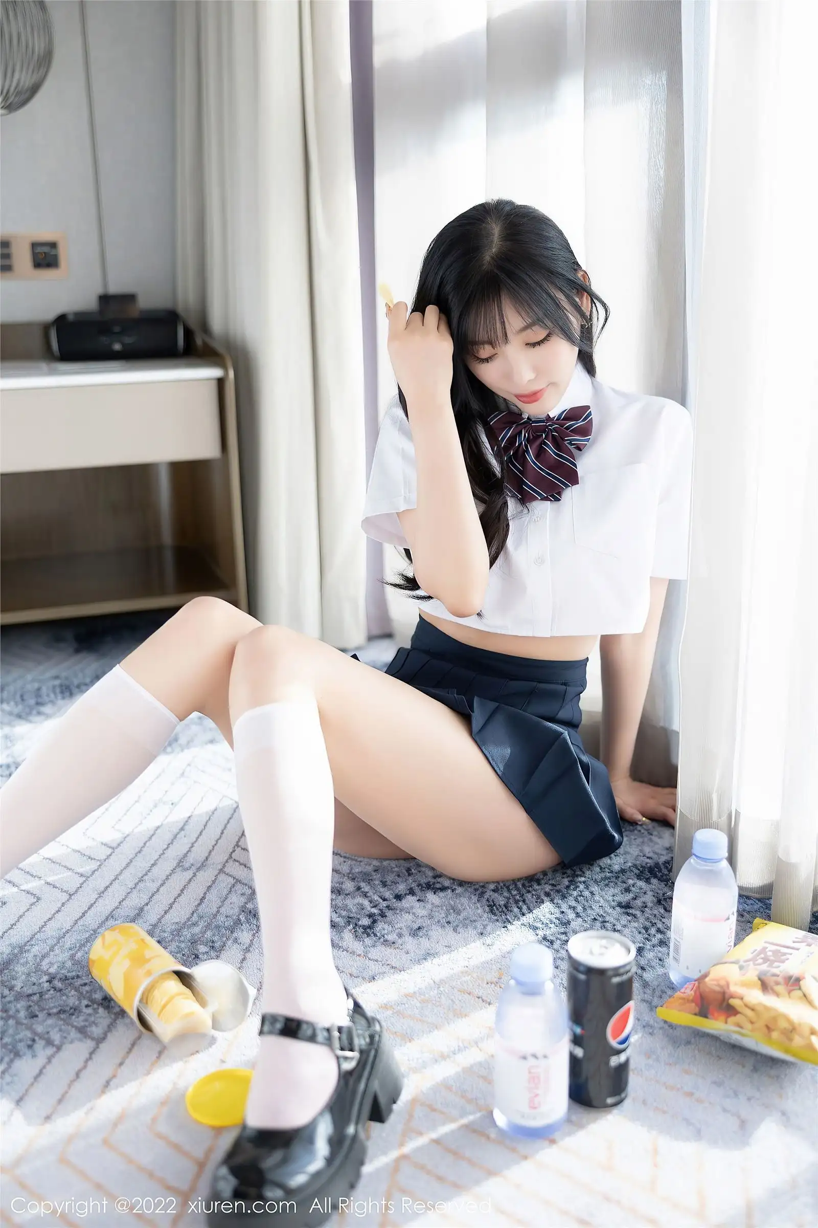 [XIUREN秀人网] 2022.07.26 NO.5338 杨晨晨Yome 制服美臀